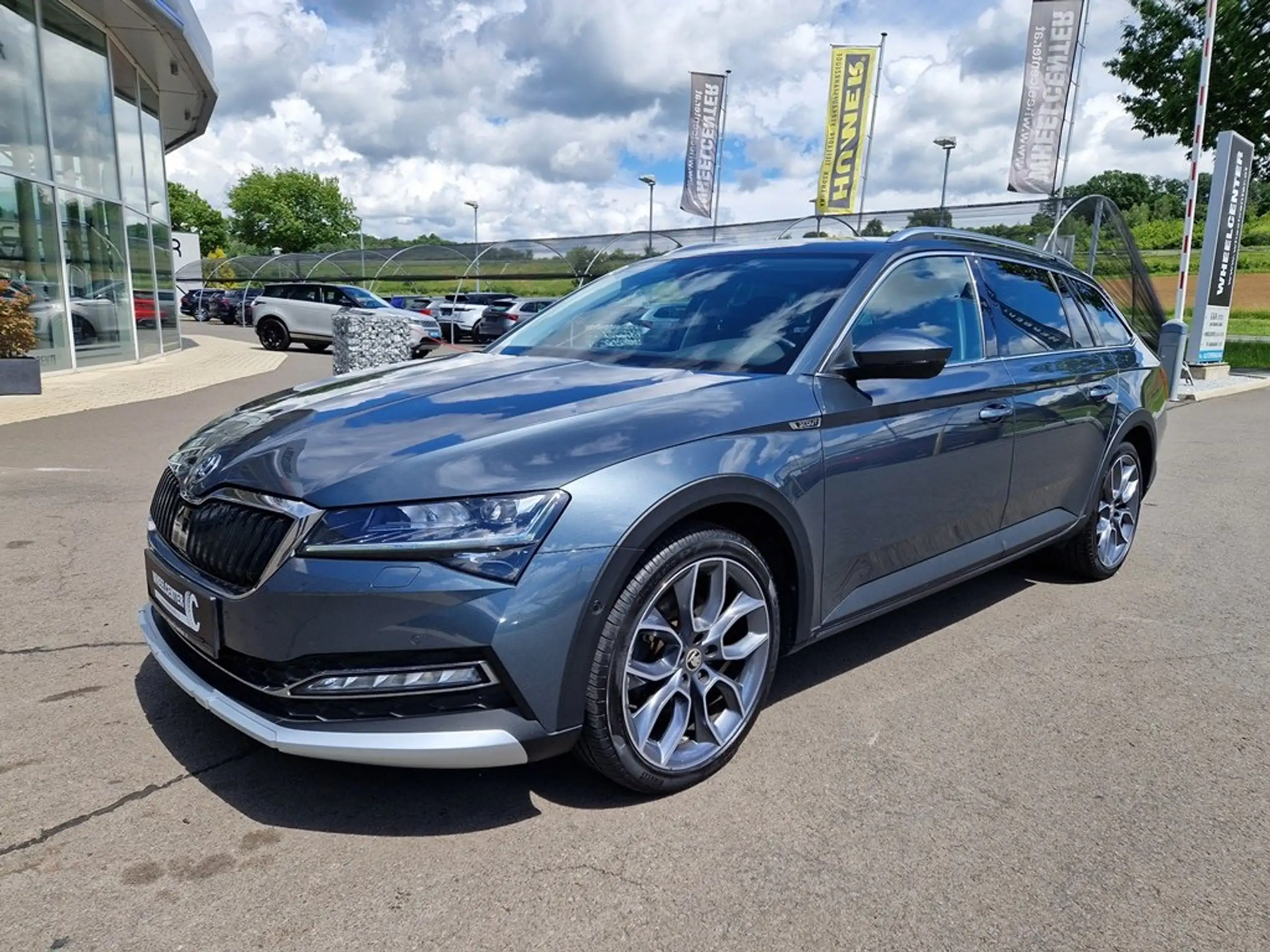 Skoda - Superb