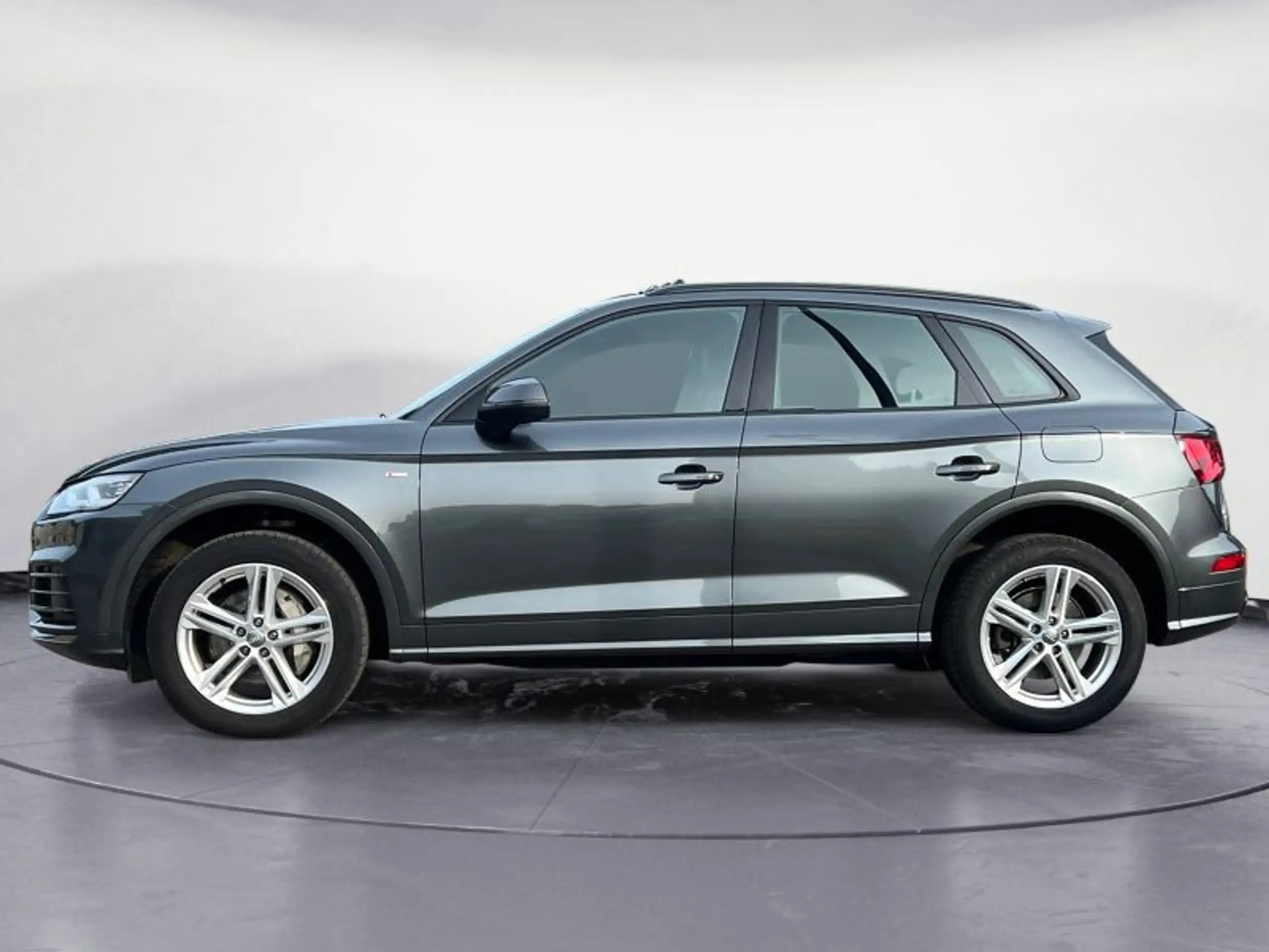 Audi - Q5