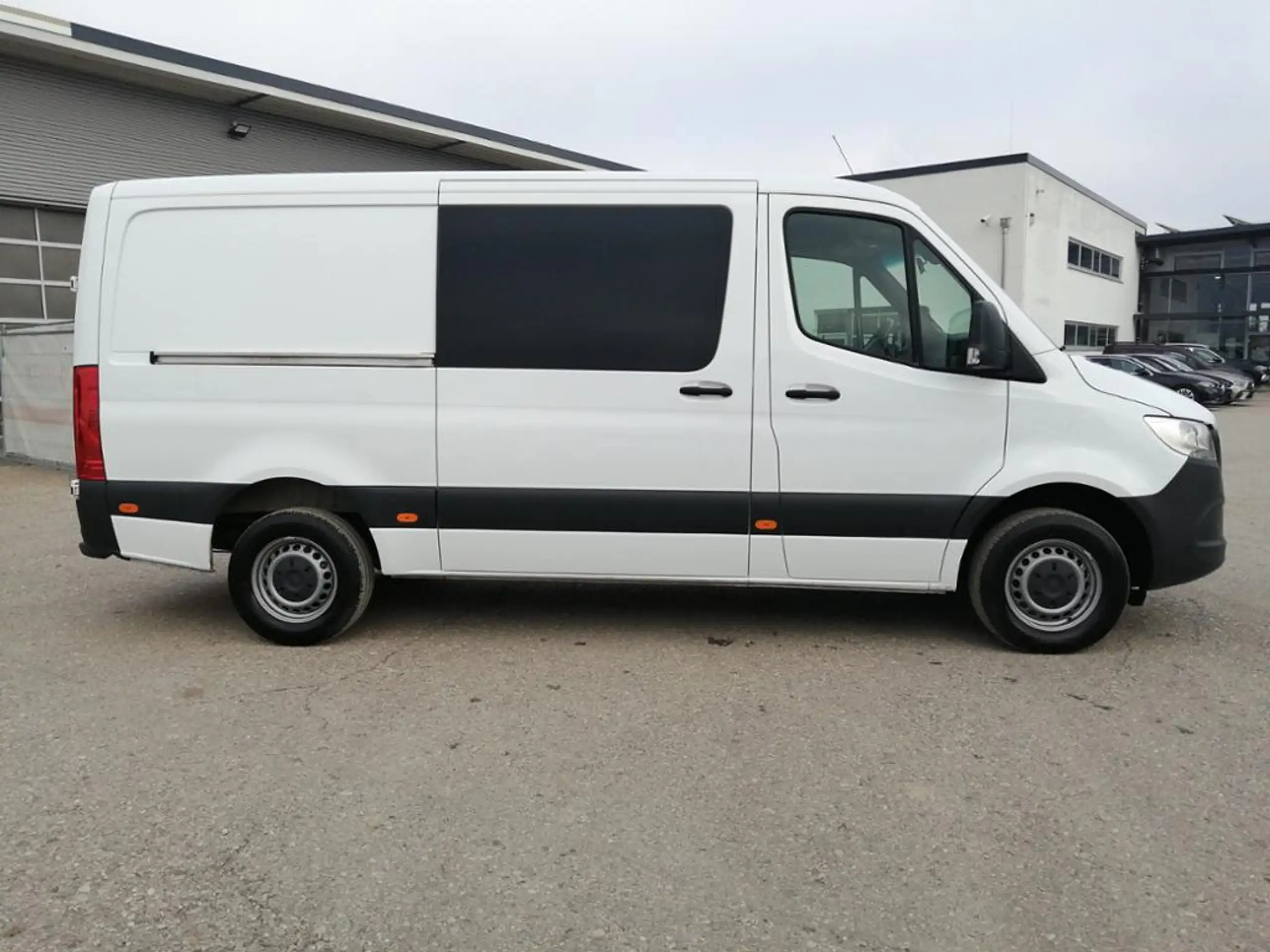 Mercedes-Benz - Sprinter