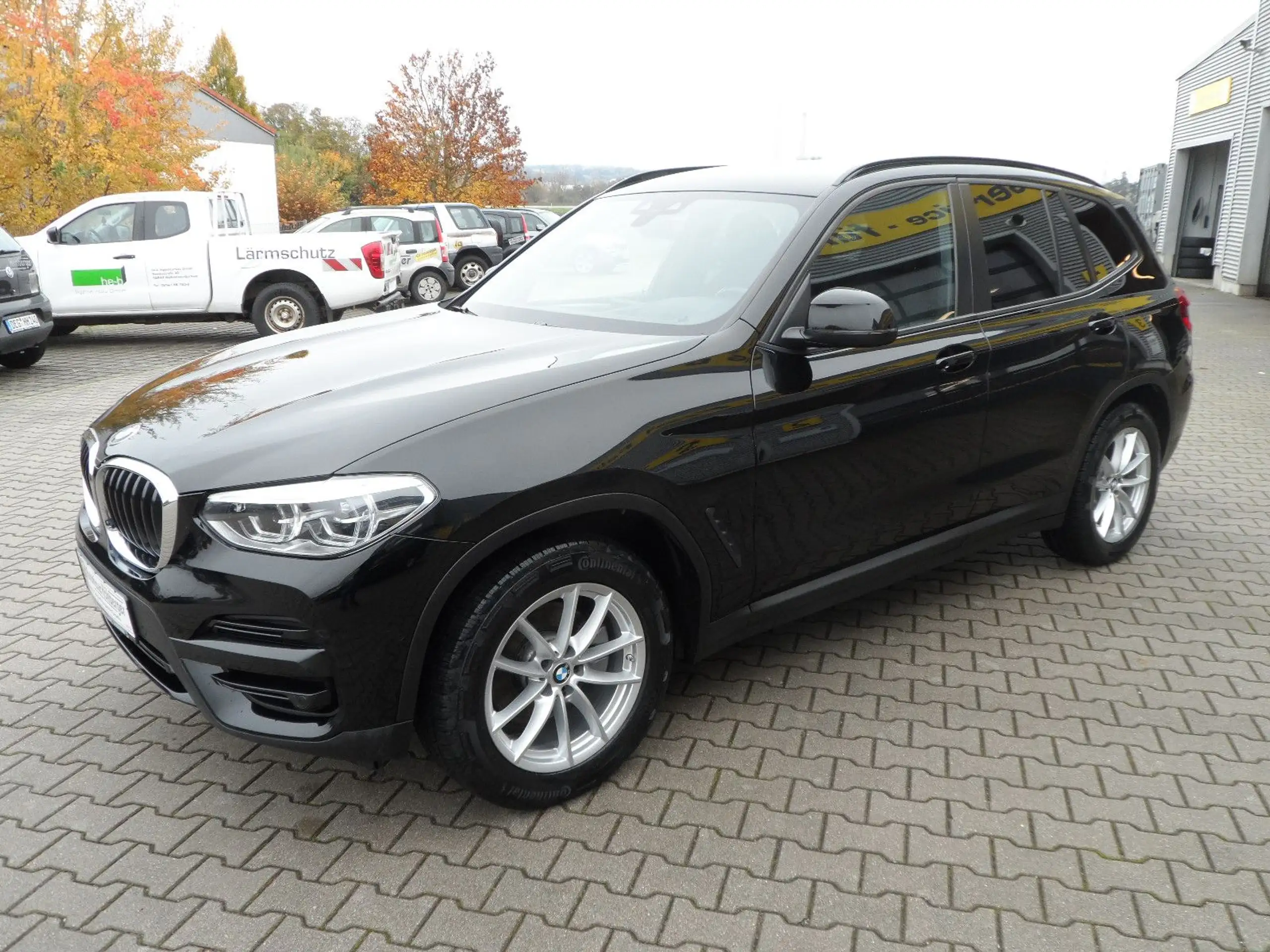 BMW - X3