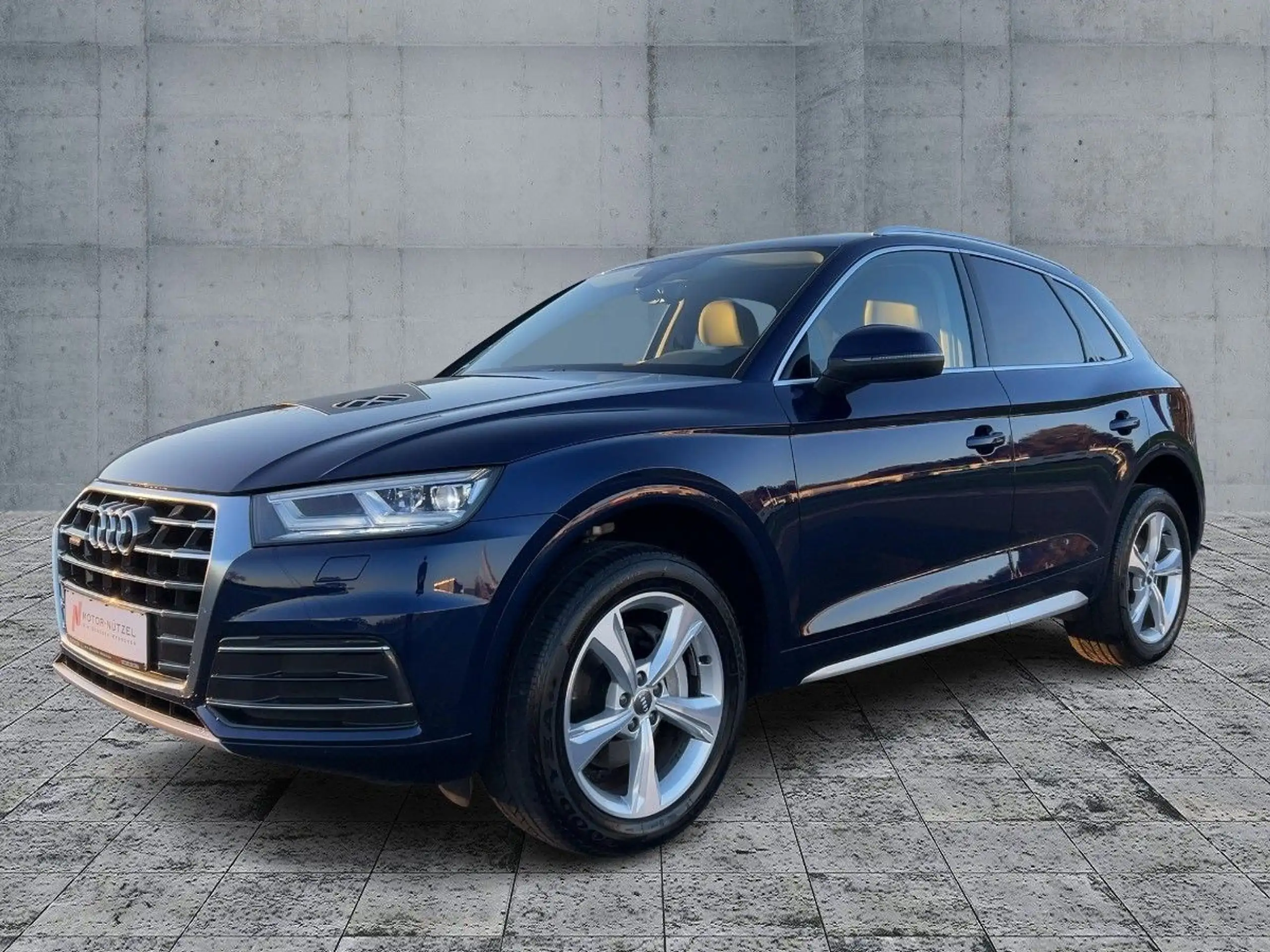 Audi - Q5