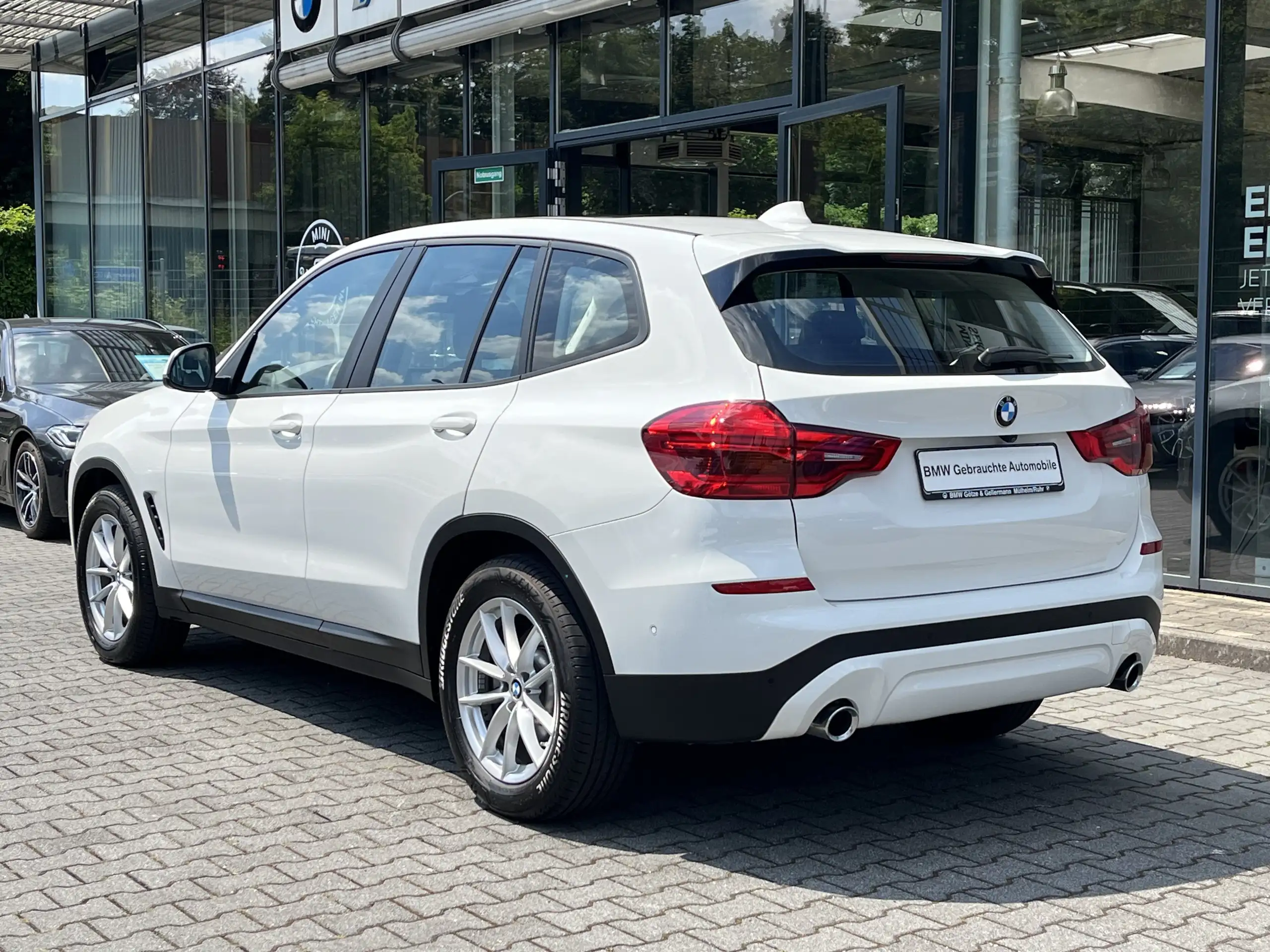 BMW - X3