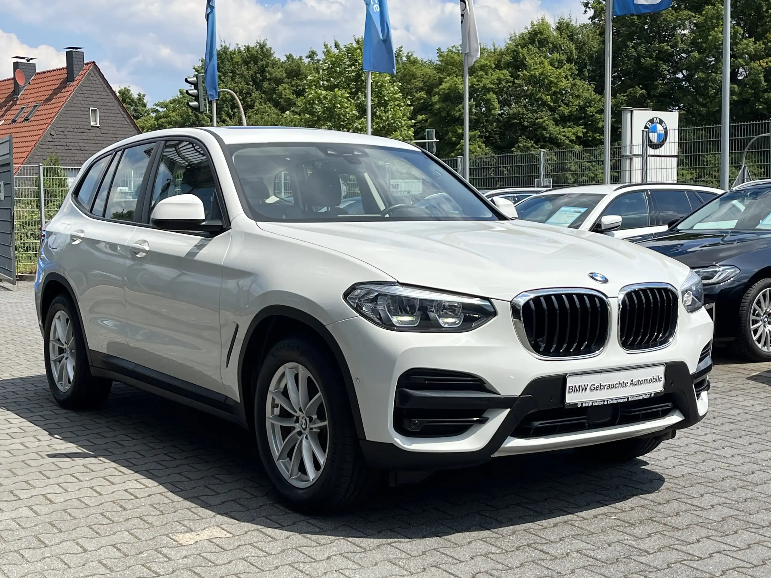 BMW - X3