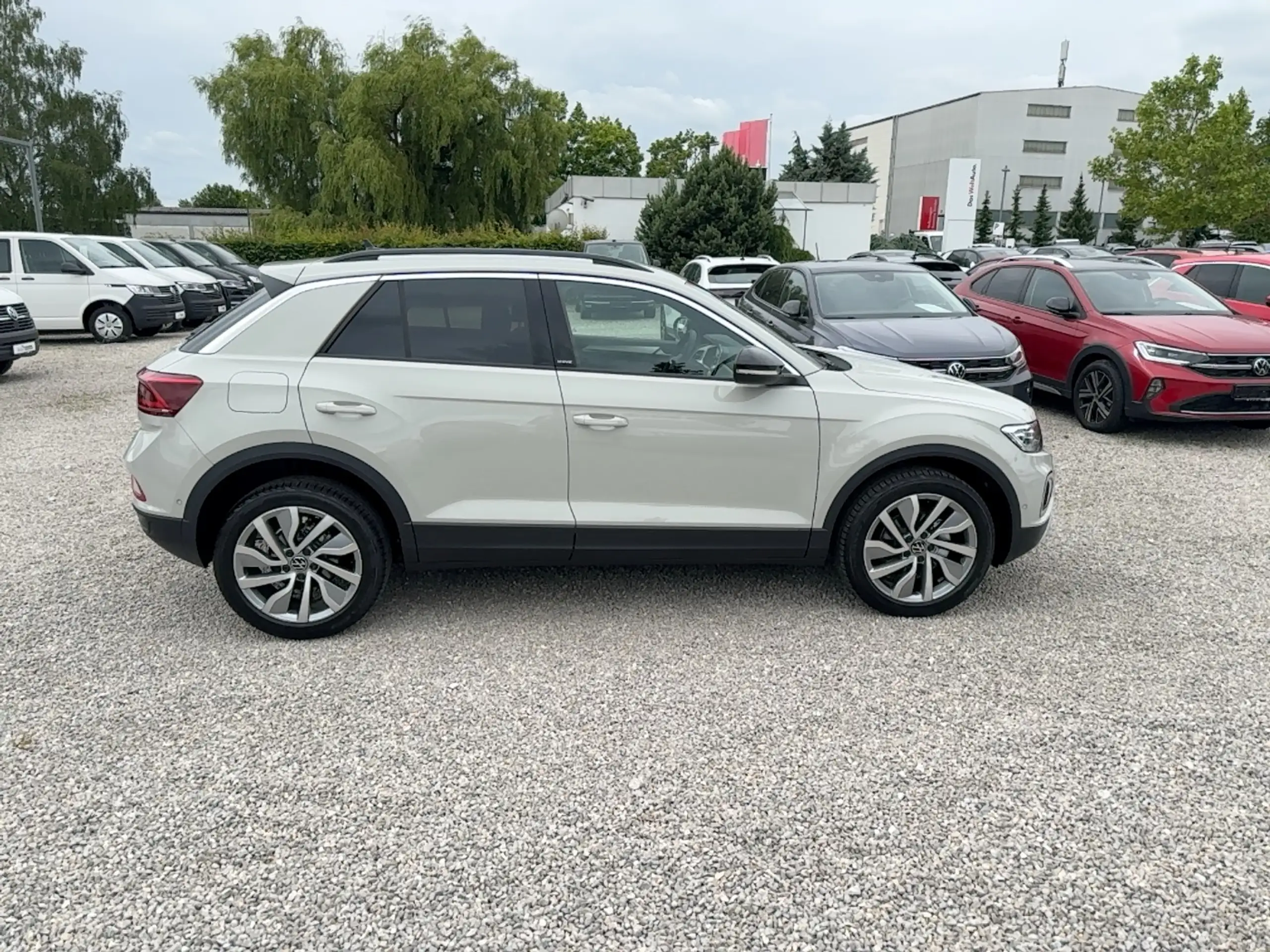 Volkswagen - T-Roc