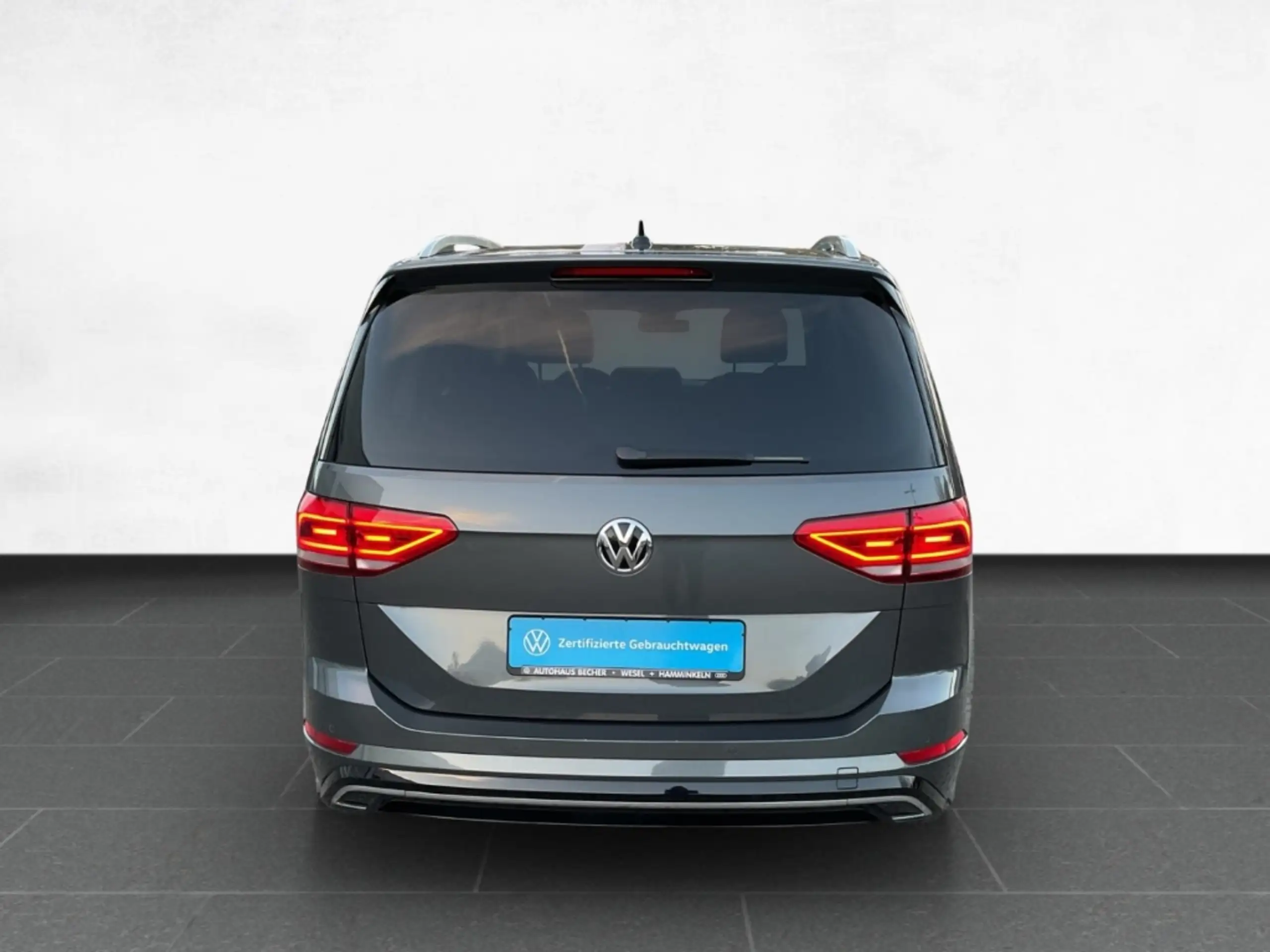 Volkswagen - Touran