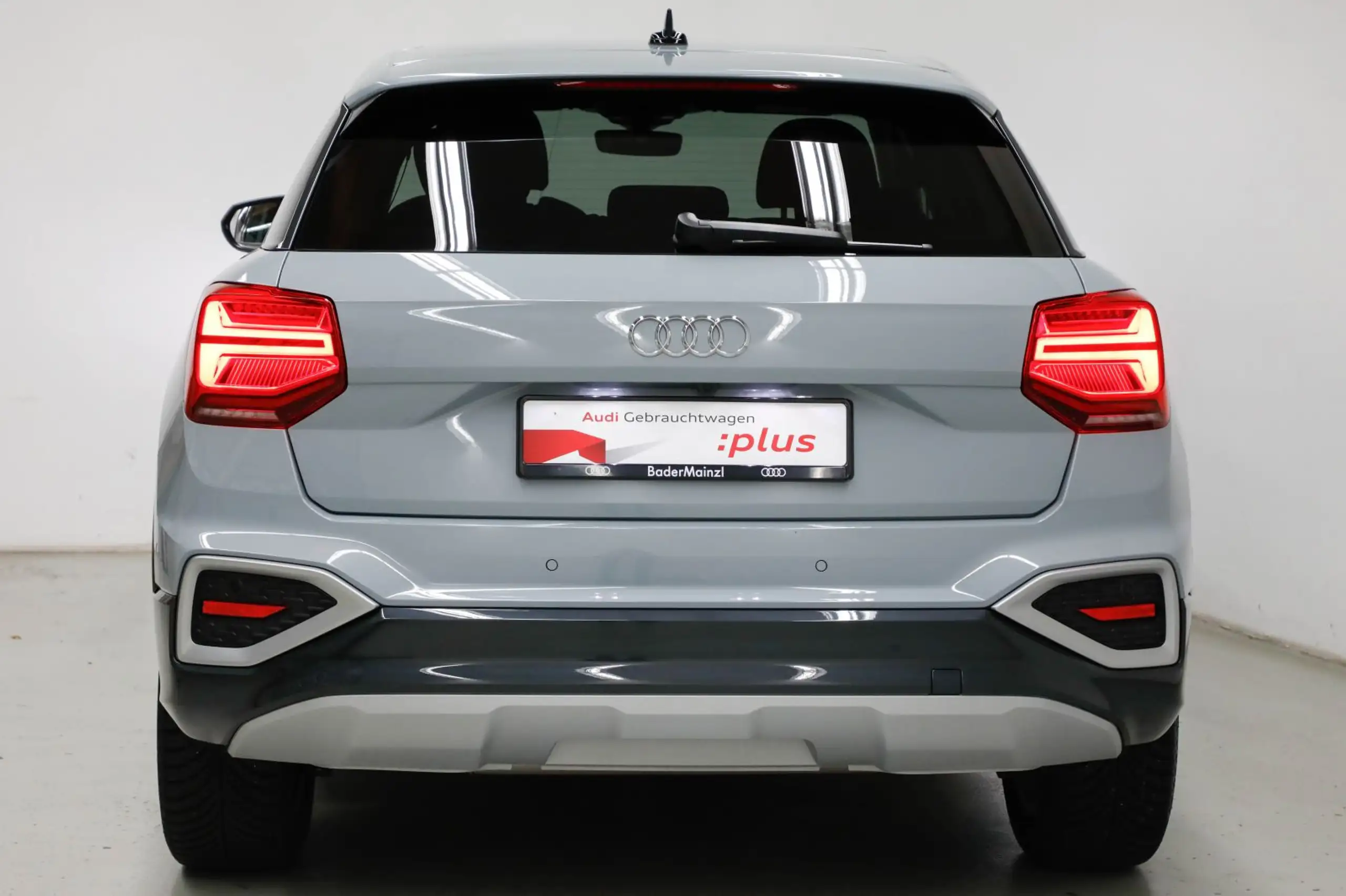 Audi - Q2