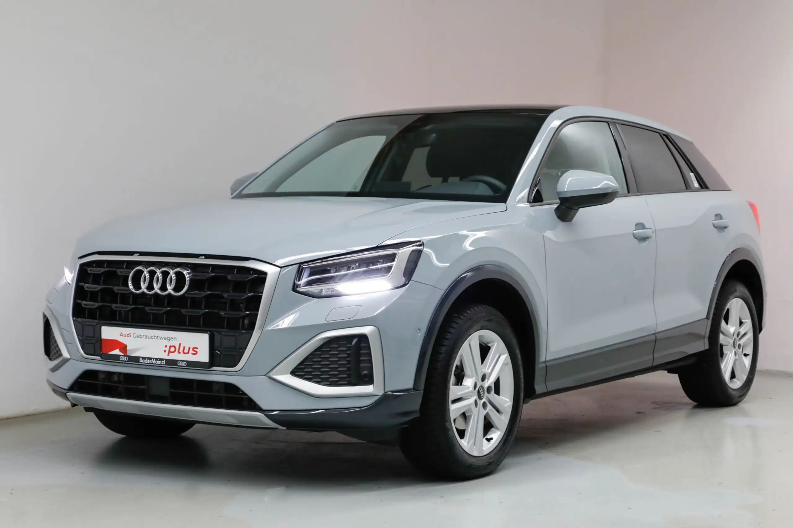 Audi - Q2