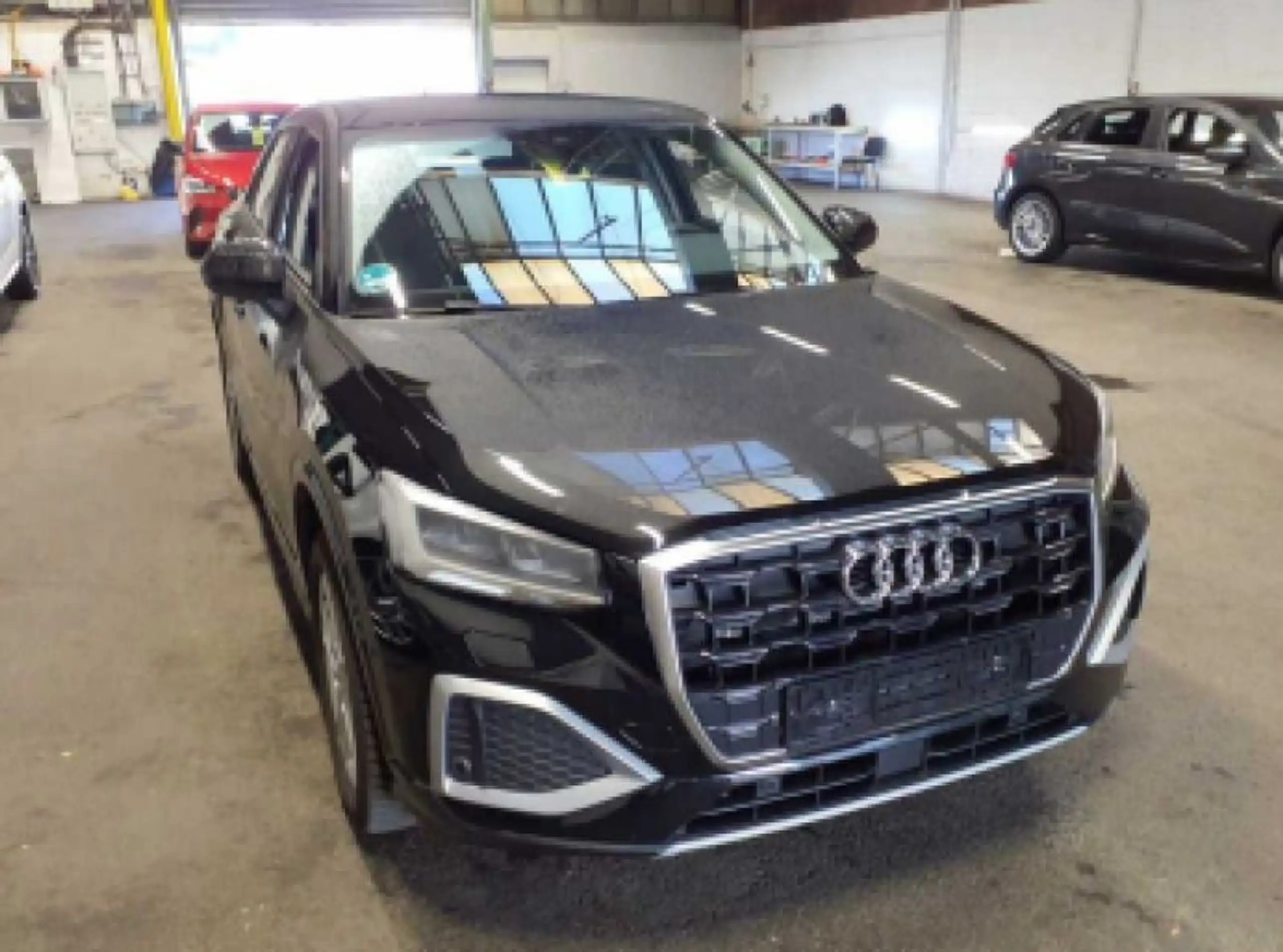 Audi - Q2