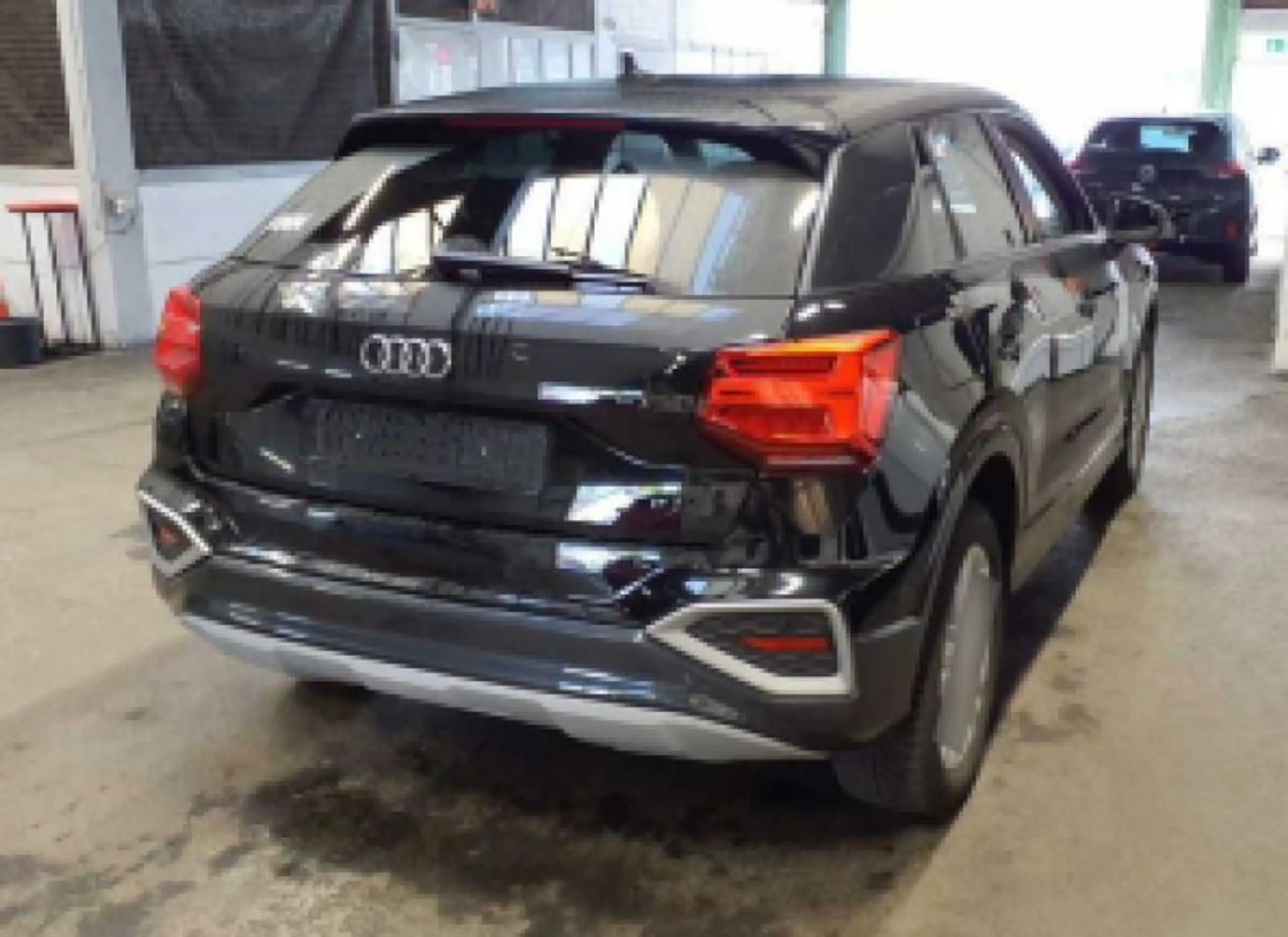 Audi - Q2