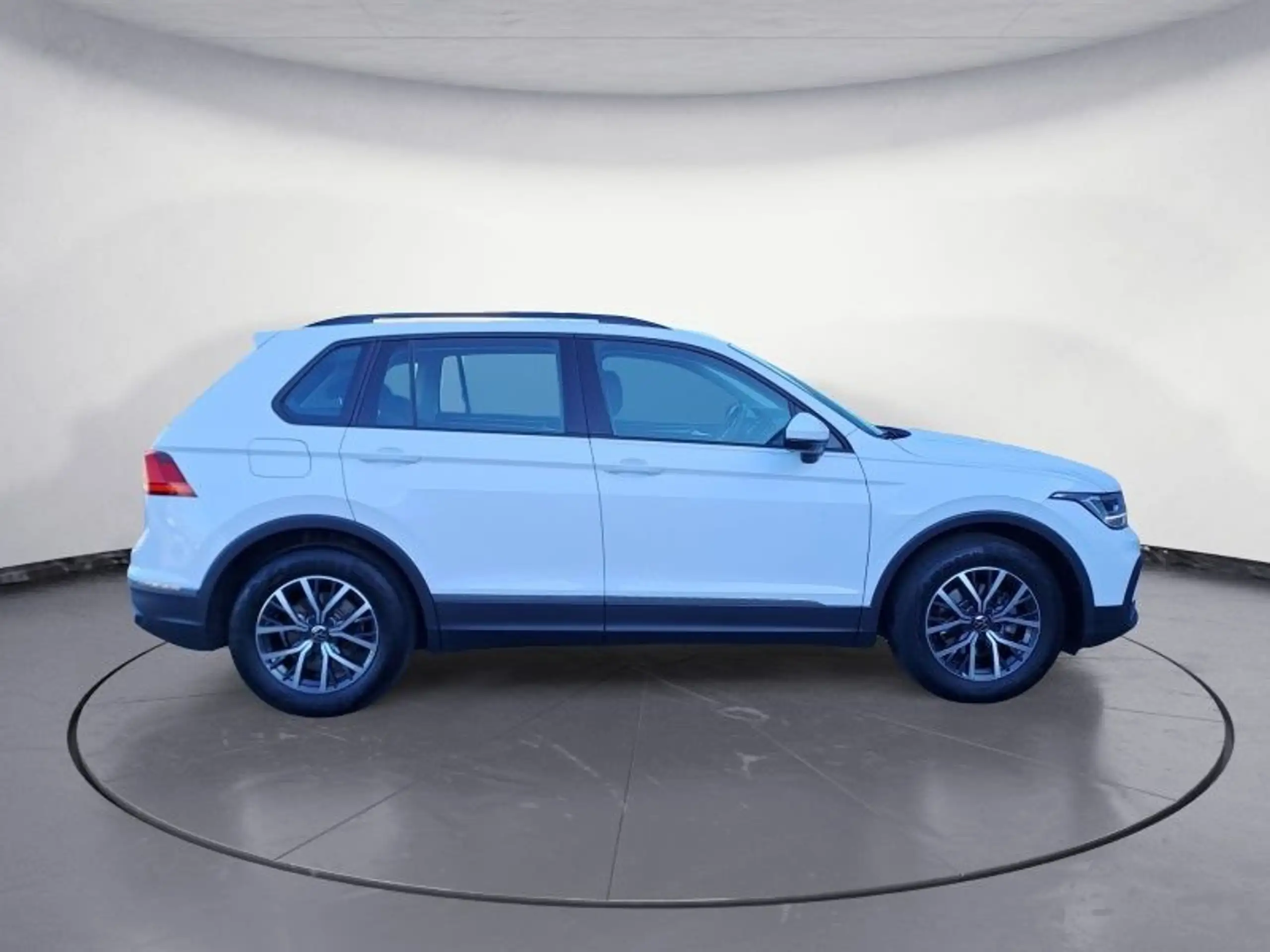 Volkswagen - Tiguan