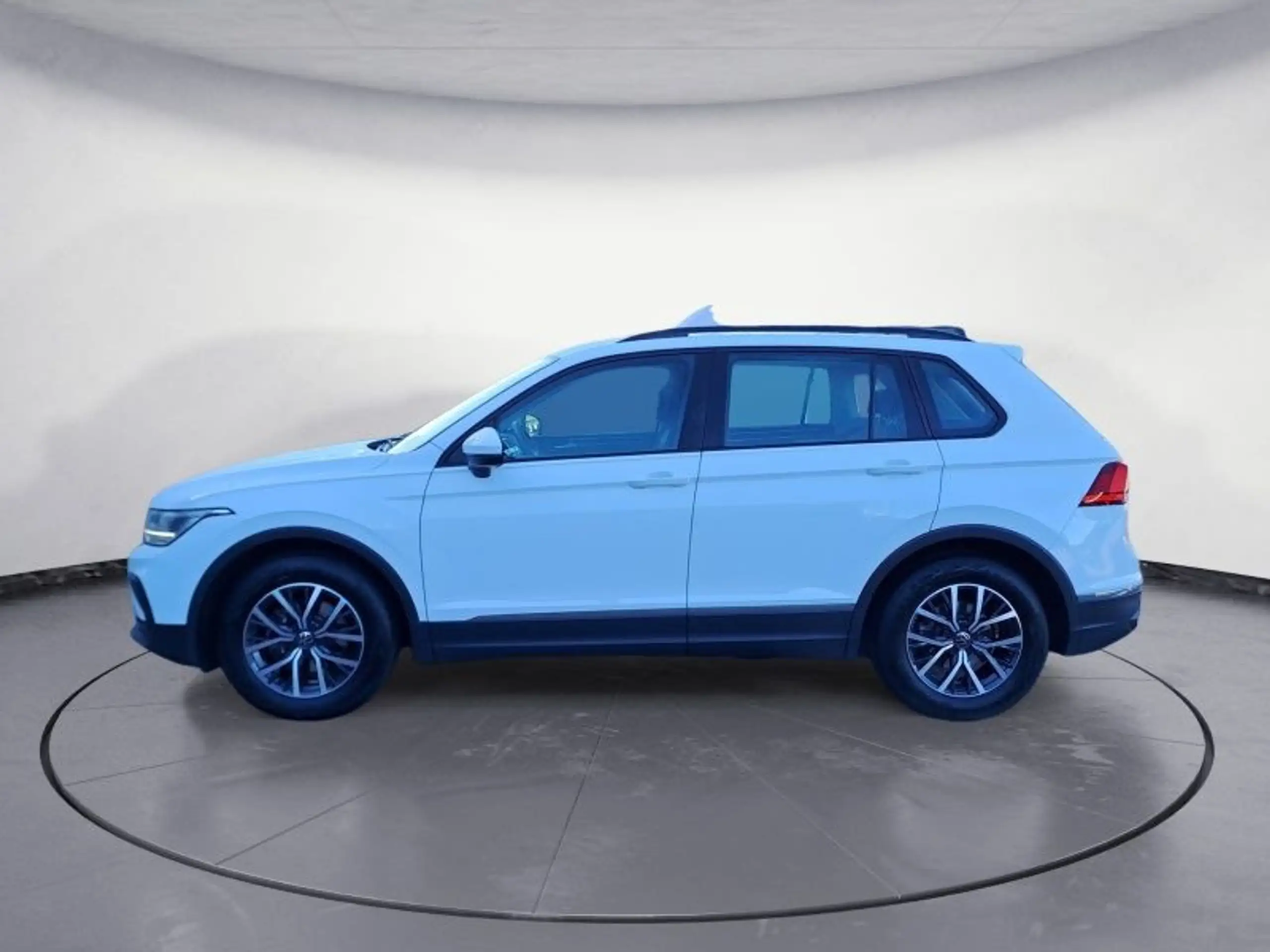 Volkswagen - Tiguan