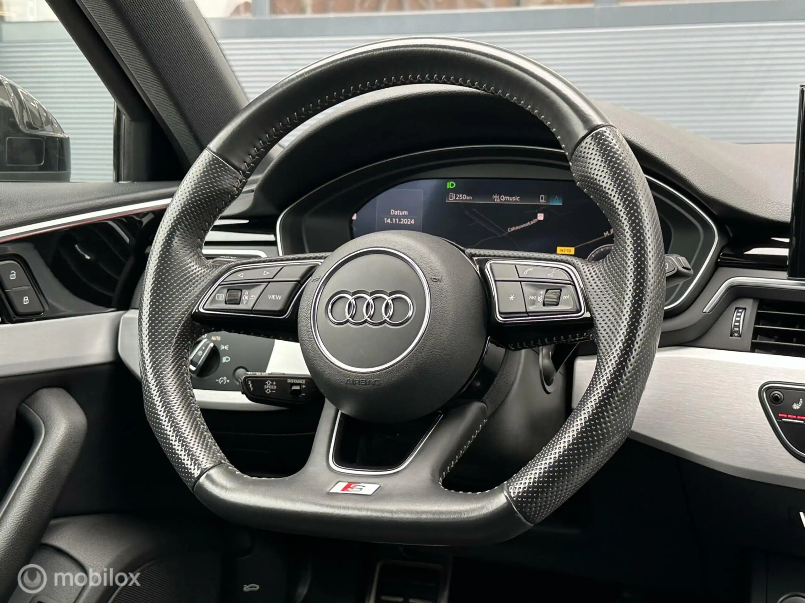 Audi - A4