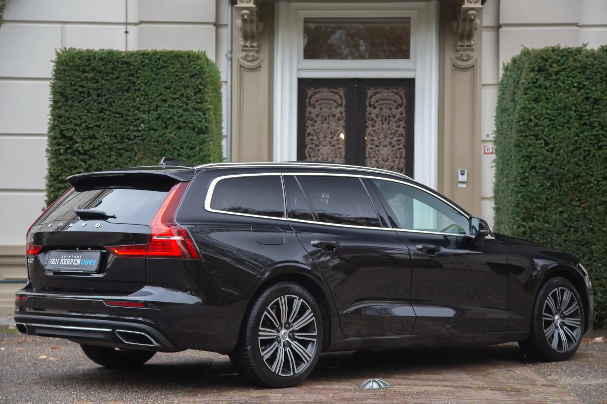 Volvo - V60