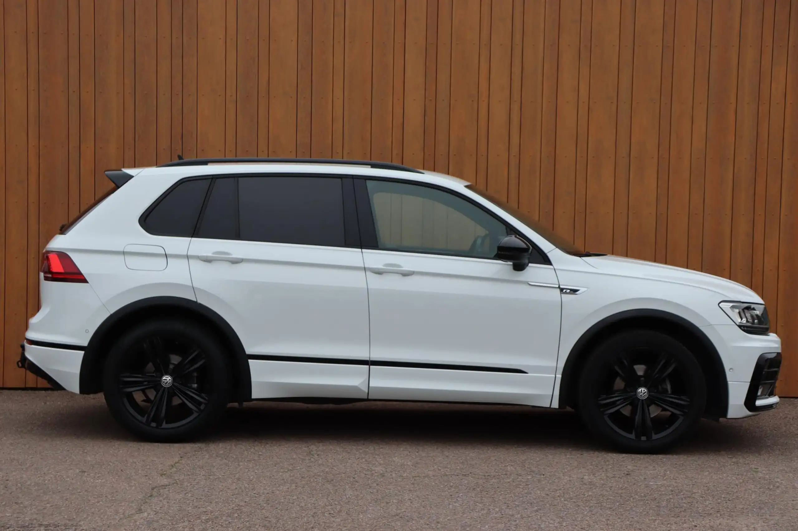 Volkswagen - Tiguan