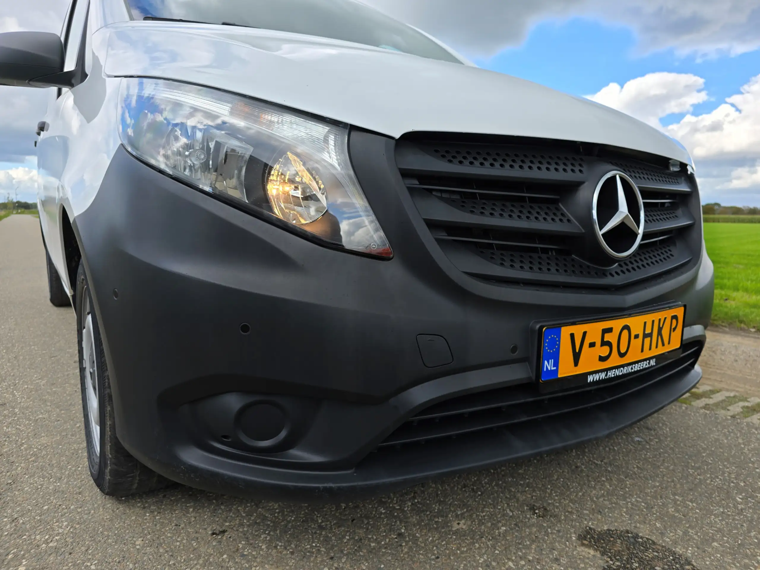 Mercedes-Benz - Vito