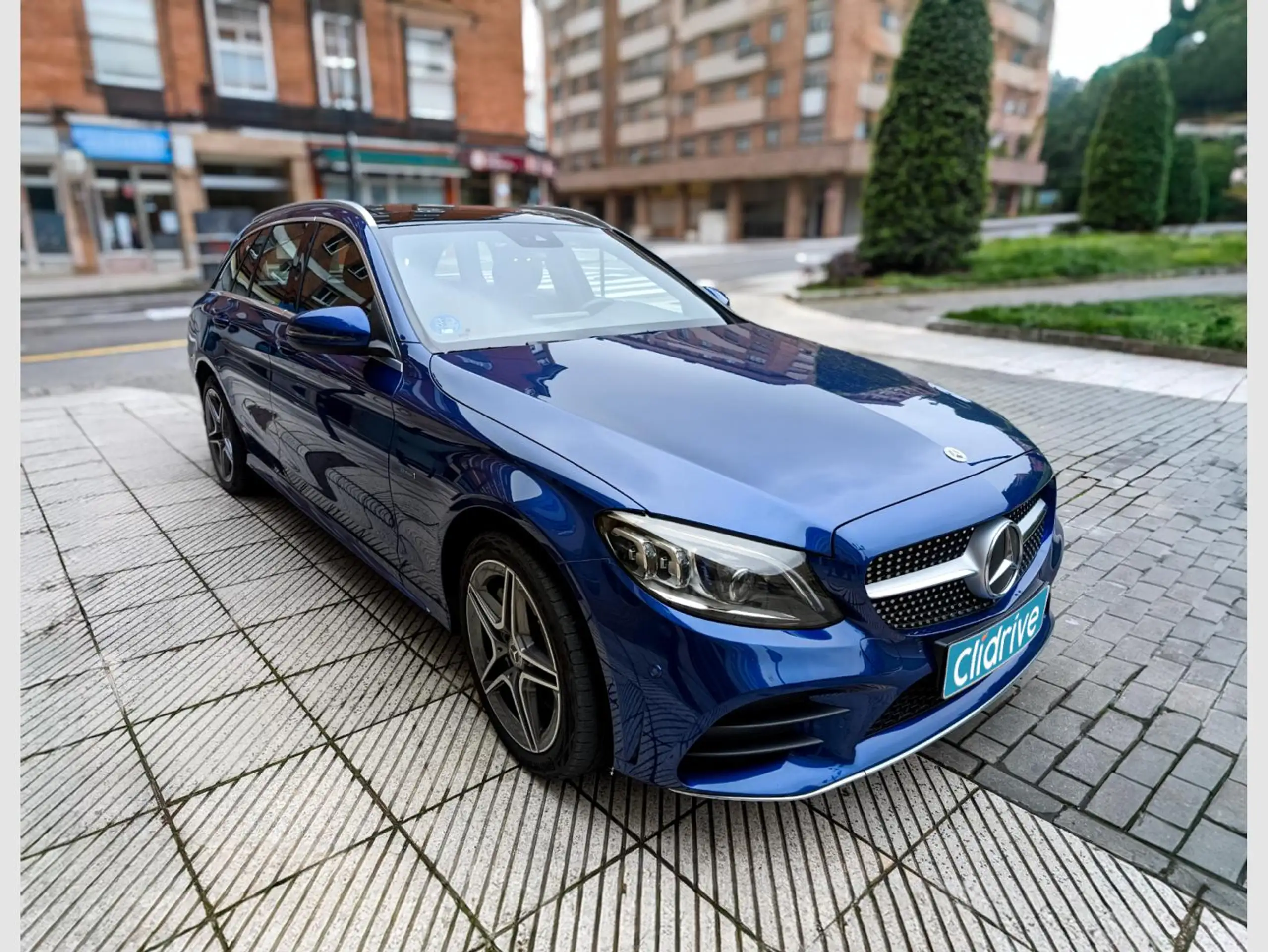 Mercedes-Benz - C 300