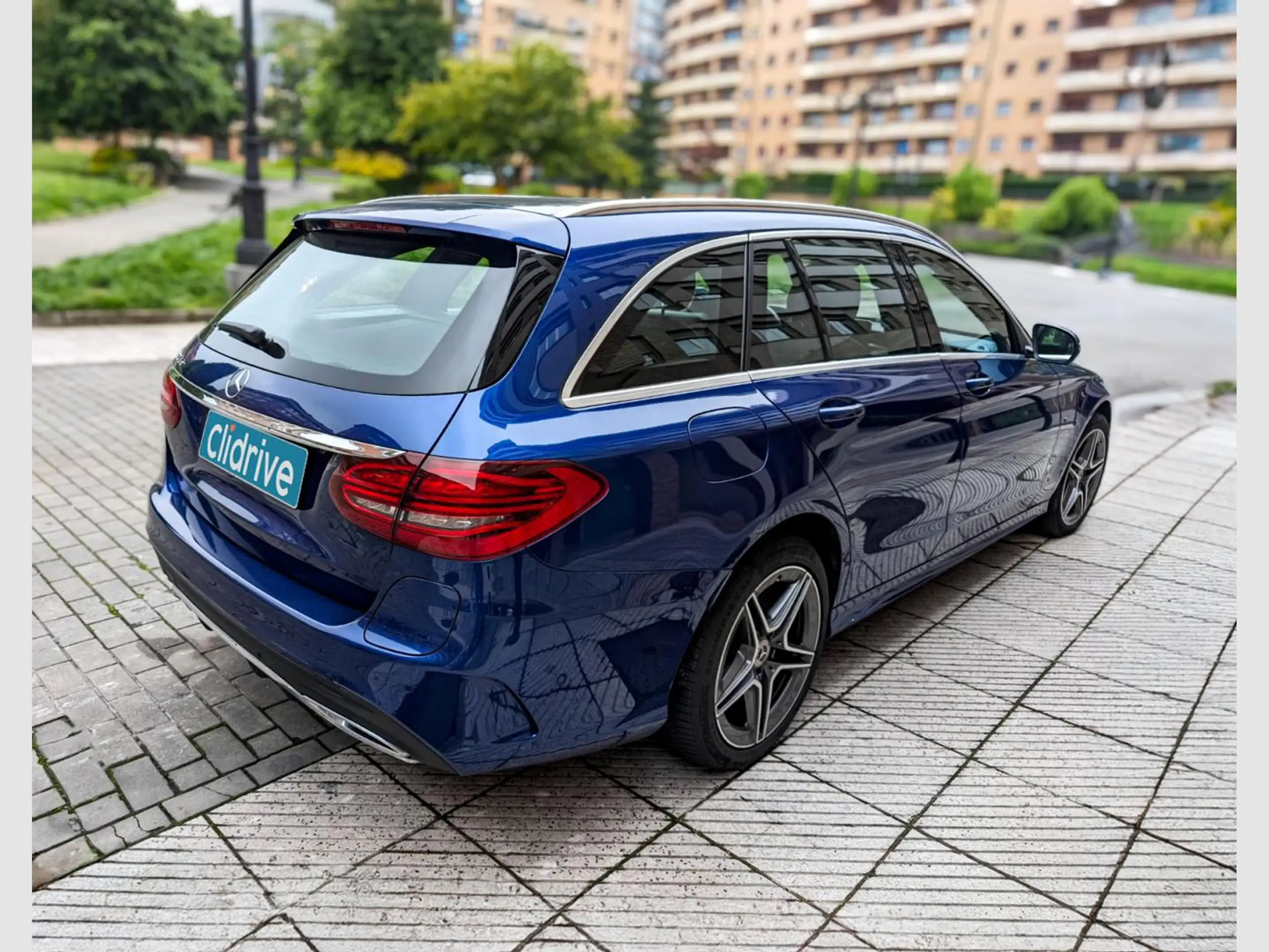 Mercedes-Benz - C 300