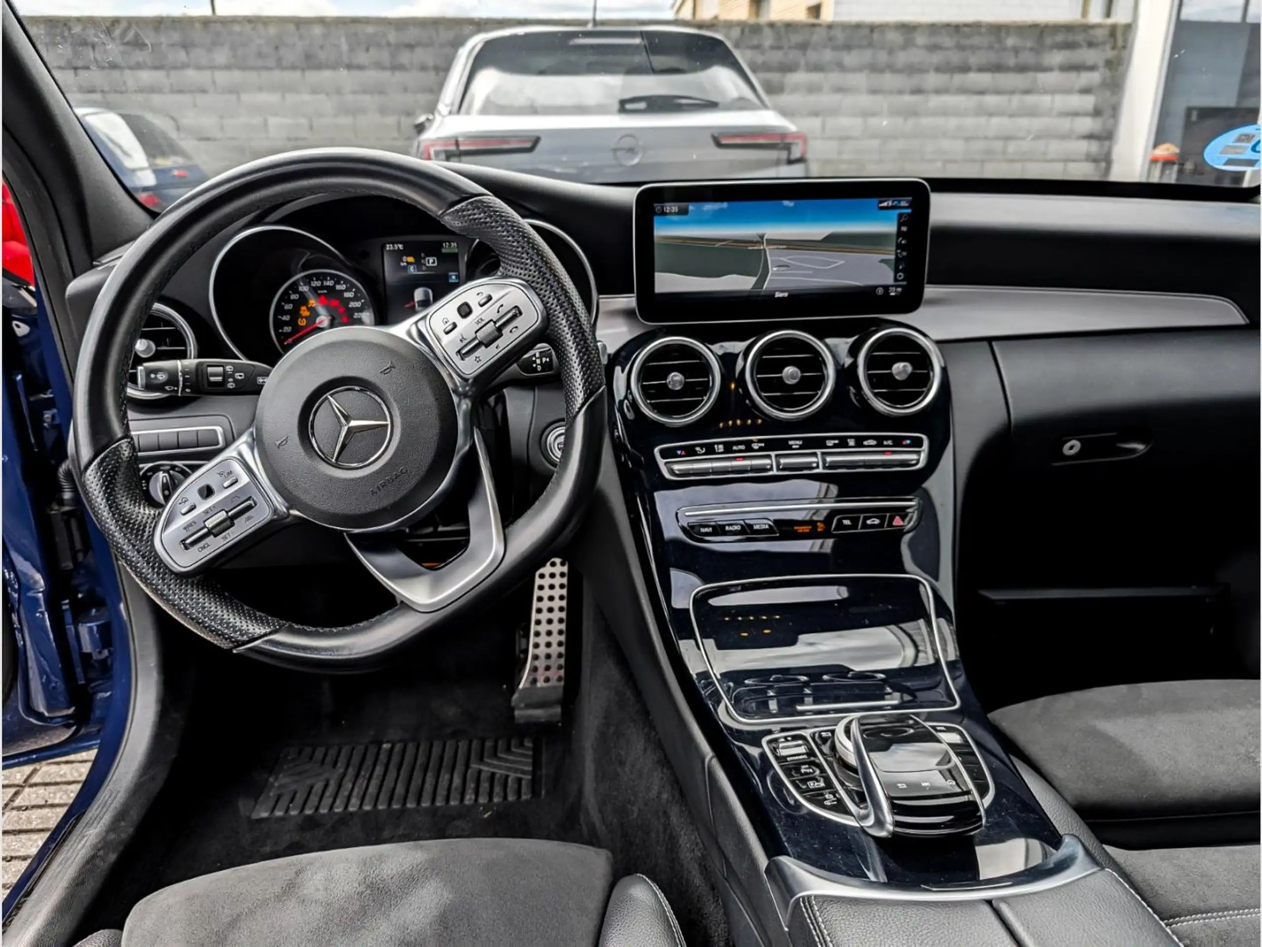 Mercedes-Benz - C 300