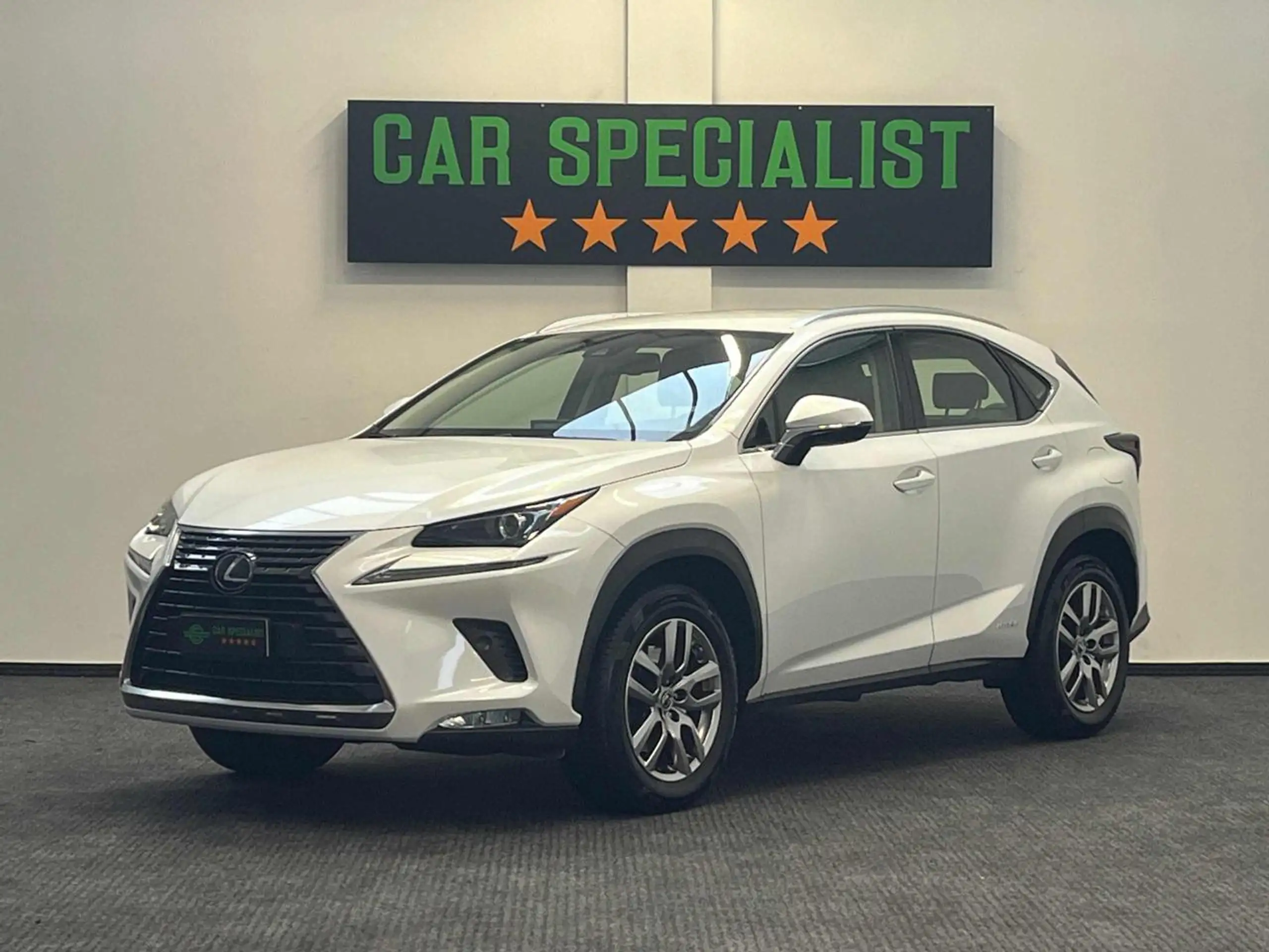 Lexus - NX 300