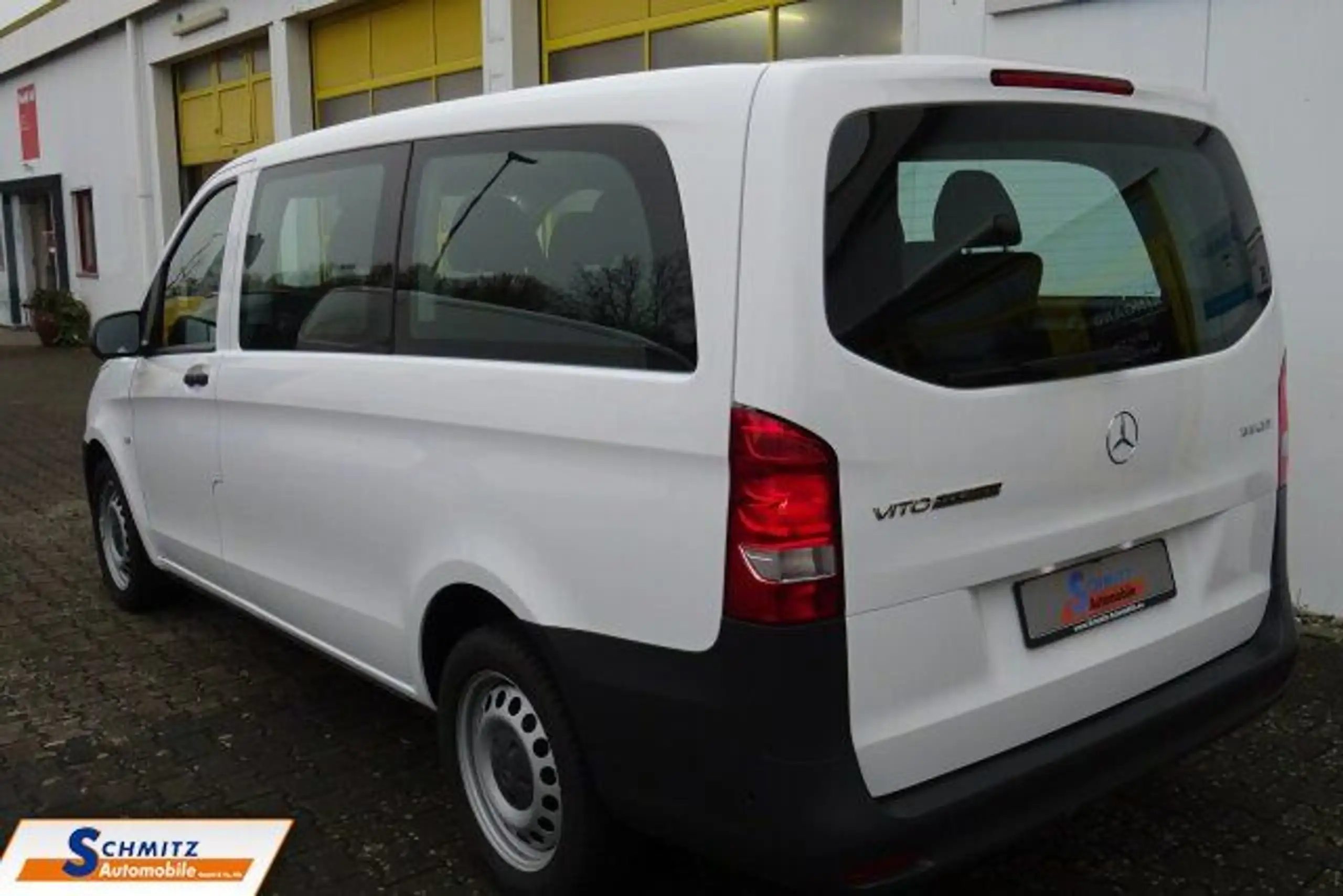 Mercedes-Benz - Vito