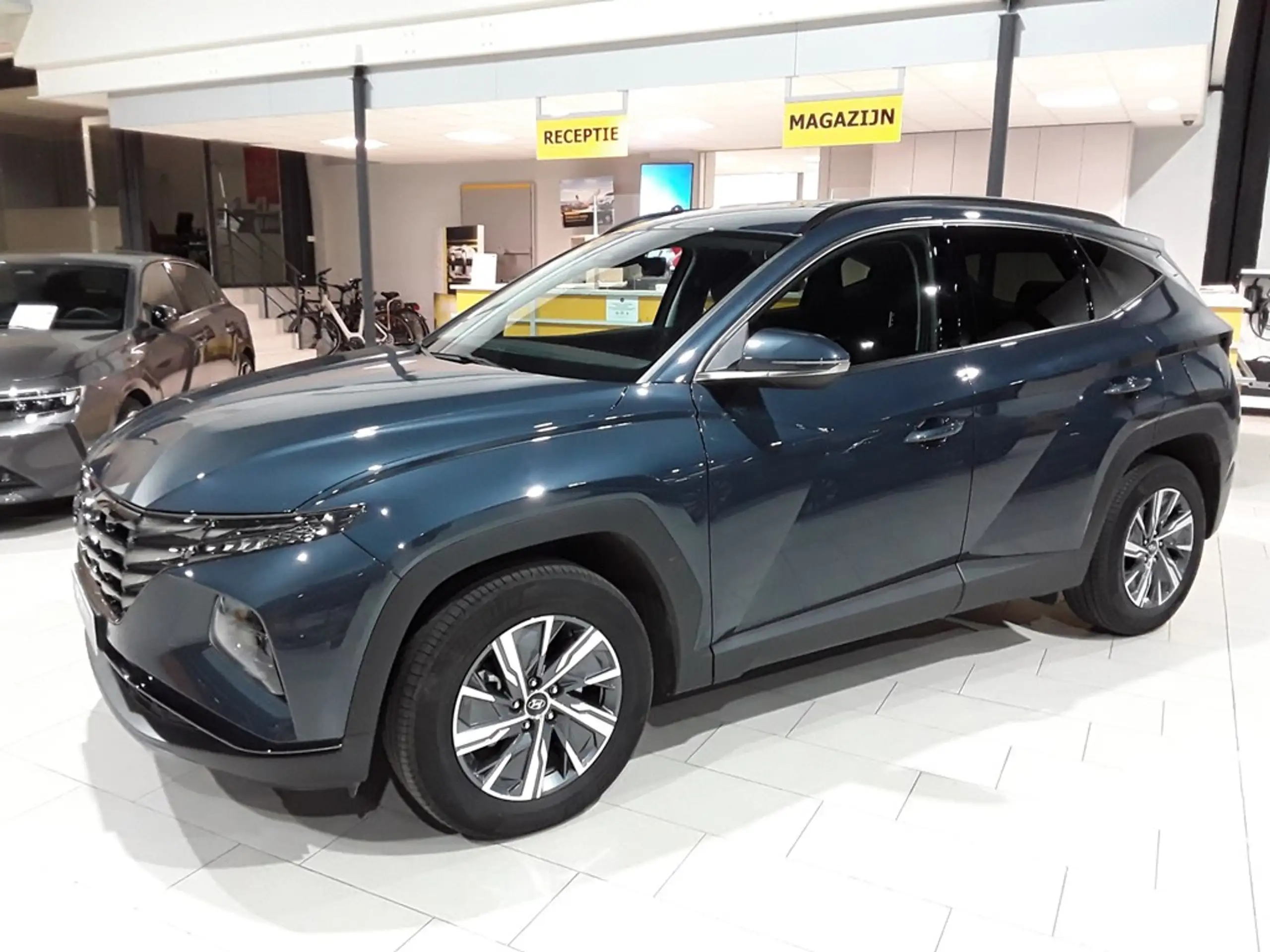 Hyundai - TUCSON