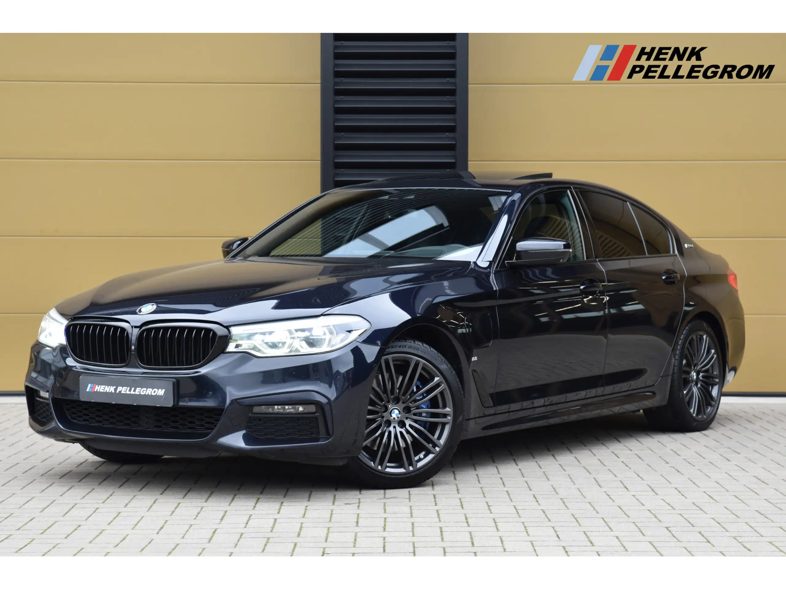 BMW 530 2019