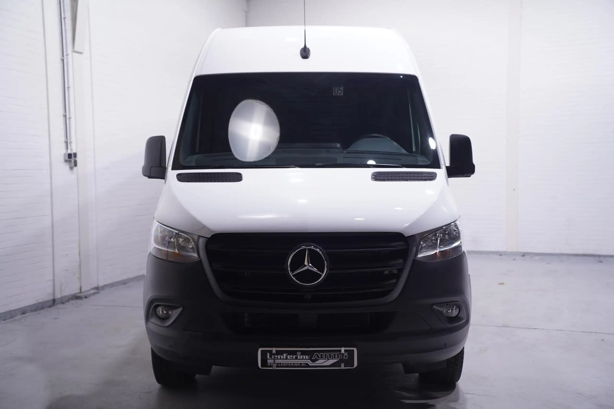 Mercedes-Benz - Sprinter