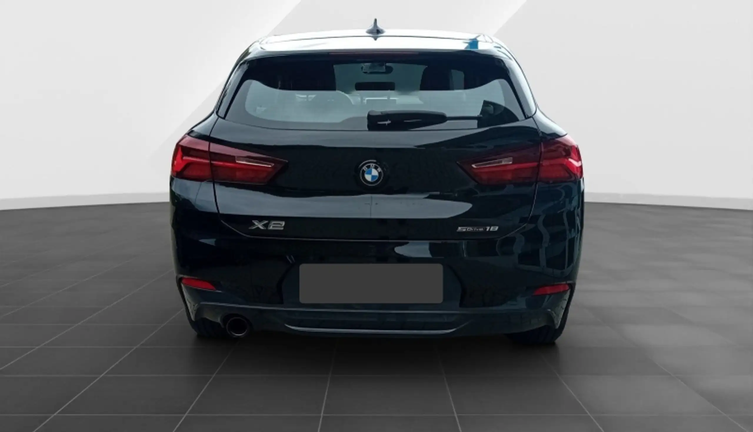 BMW - X2