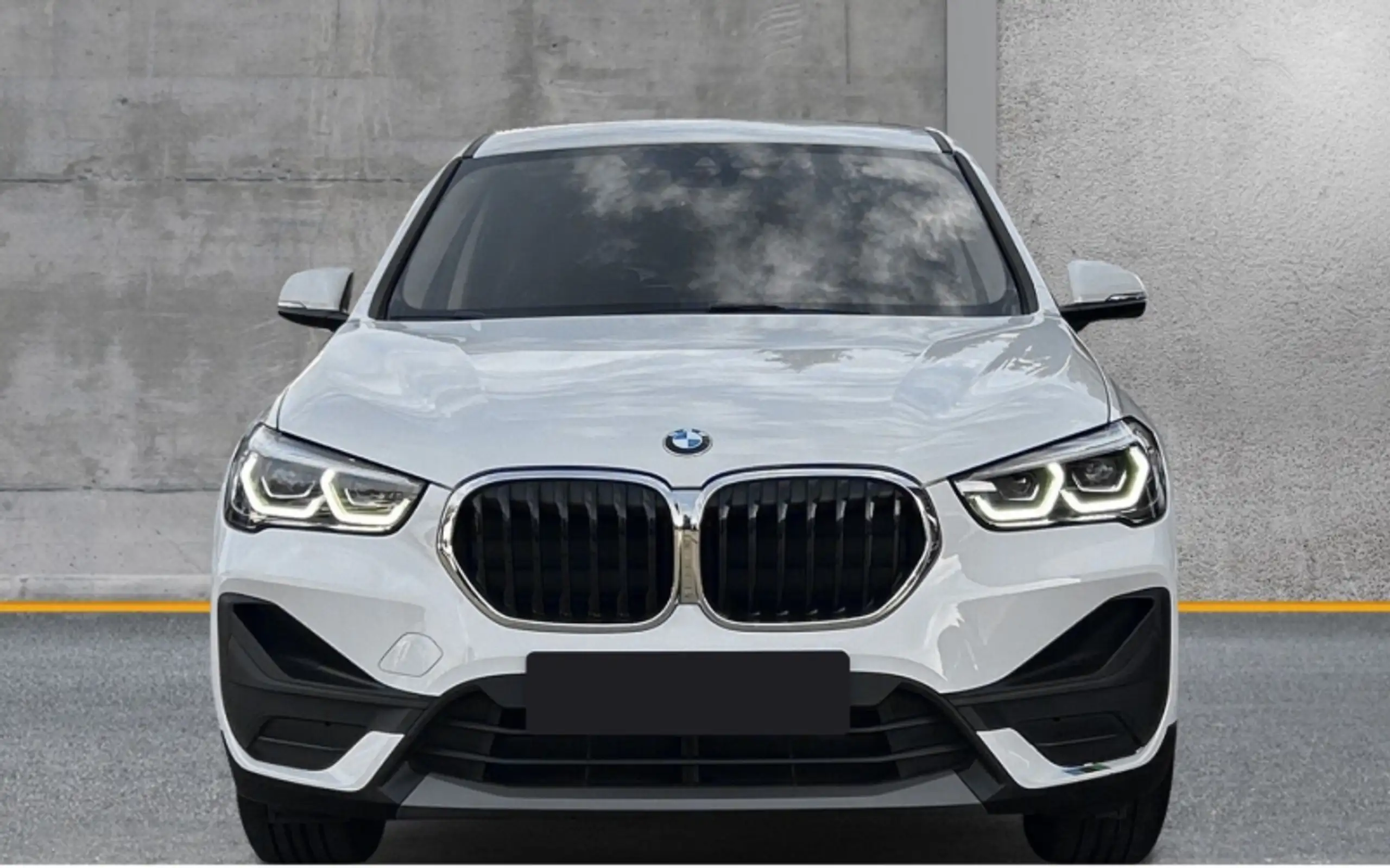 BMW - X1