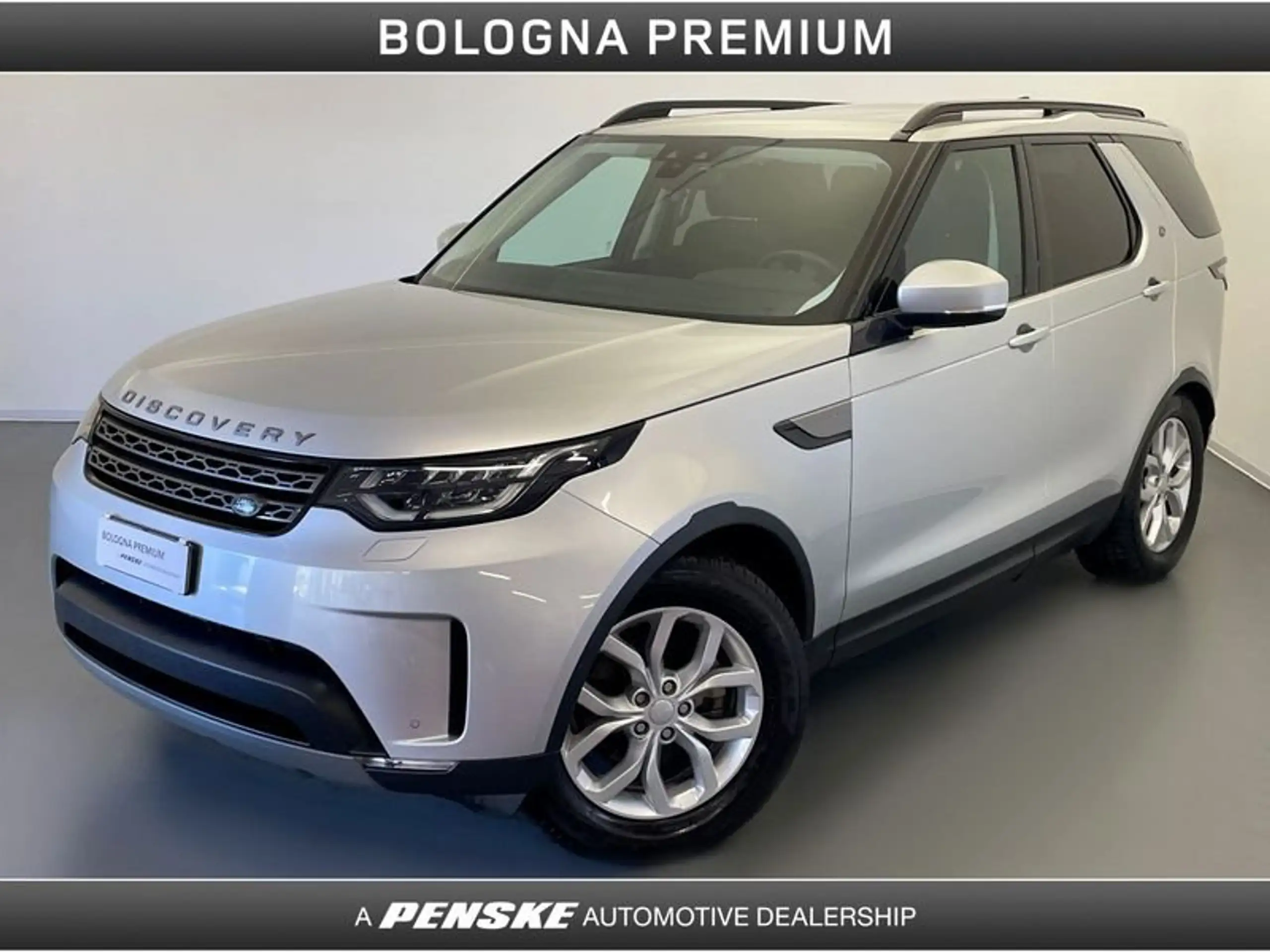 Land Rover Discovery 2018