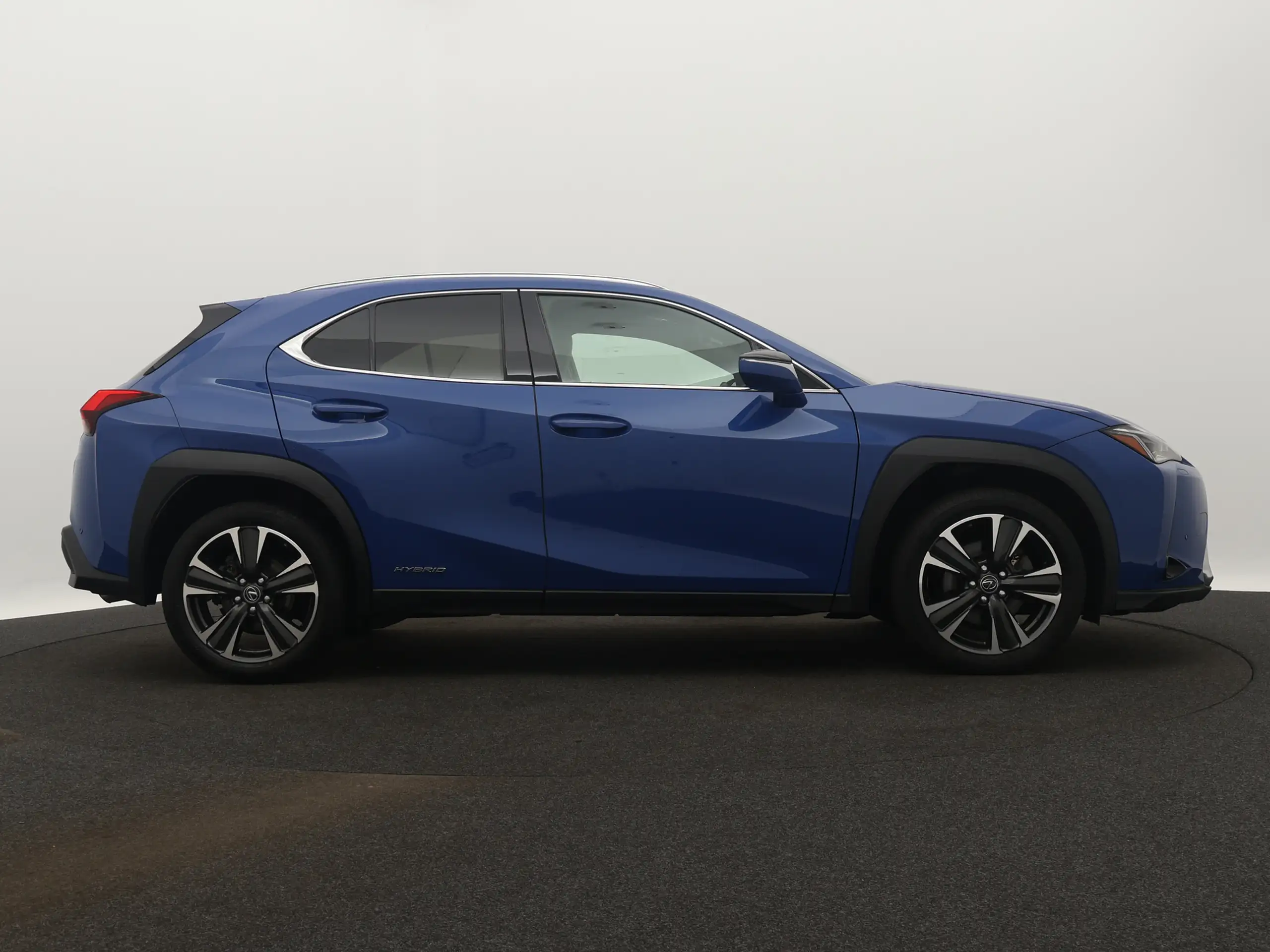 Lexus - UX 250h