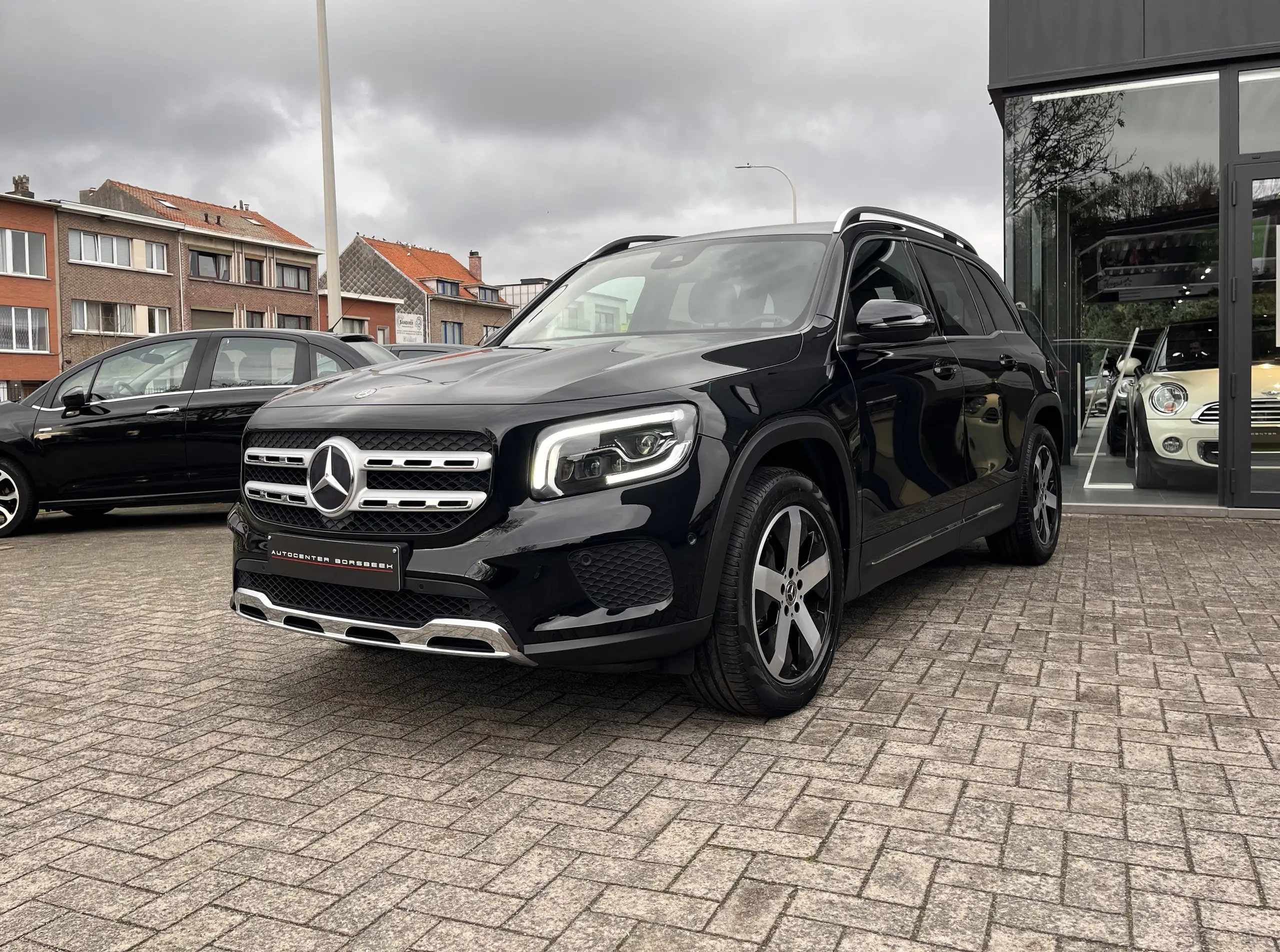 Mercedes-Benz GLB 180 2020