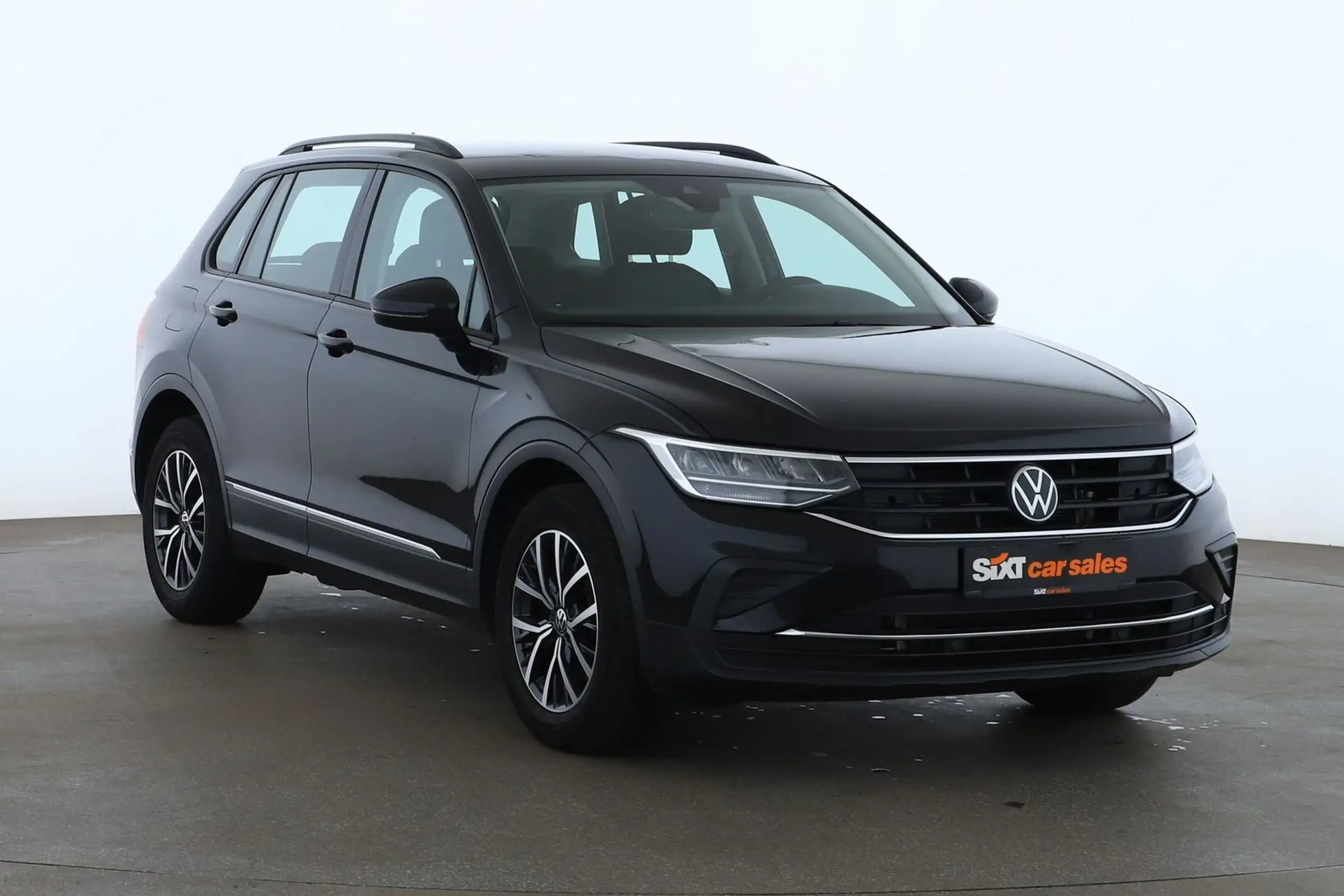 Volkswagen - Tiguan