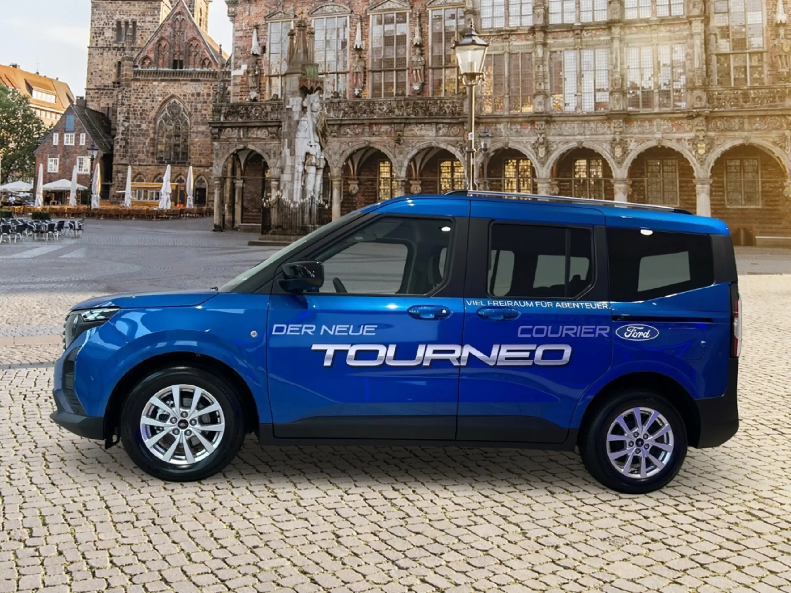 Ford - Tourneo Courier