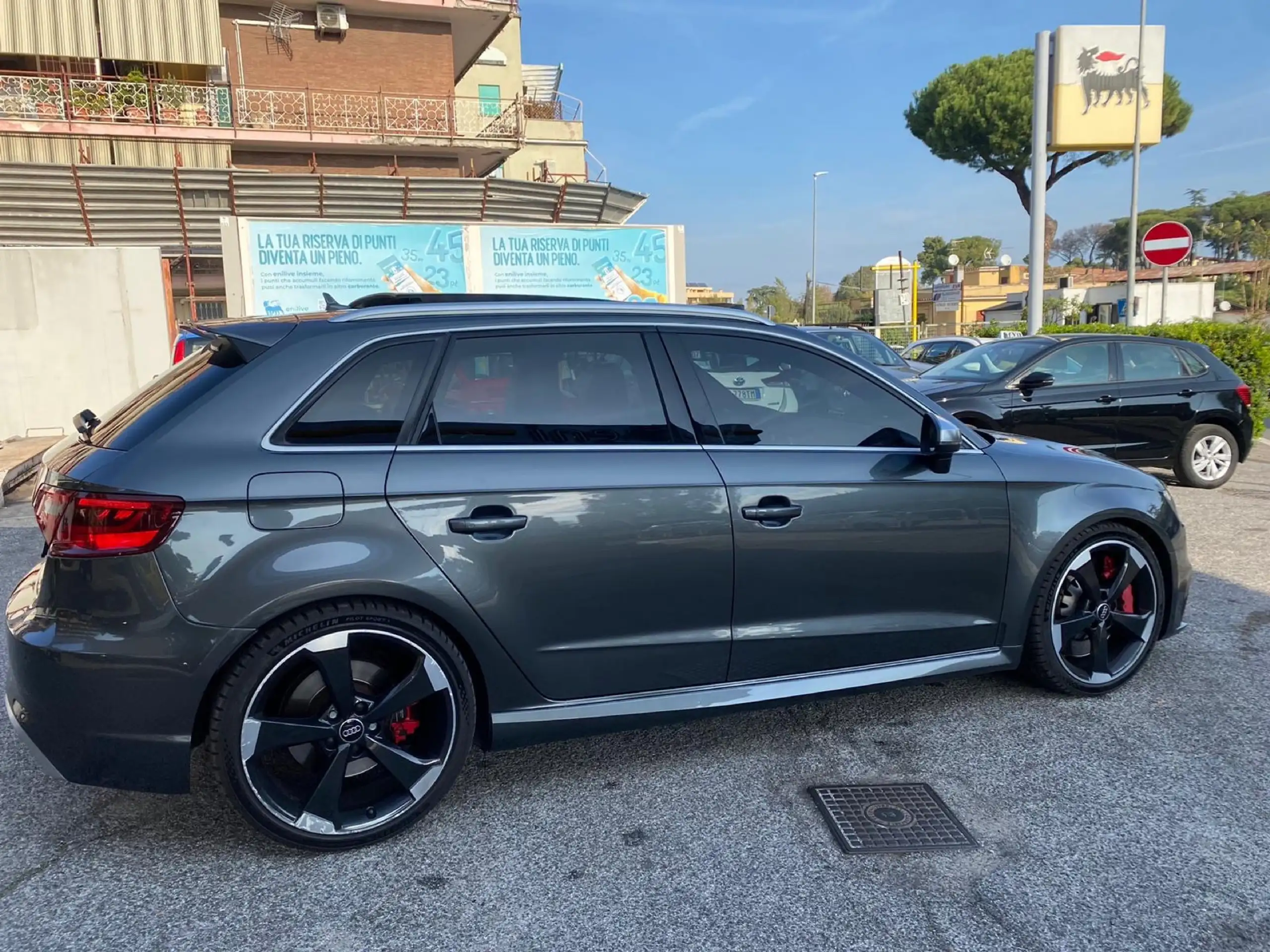 Audi - RS3