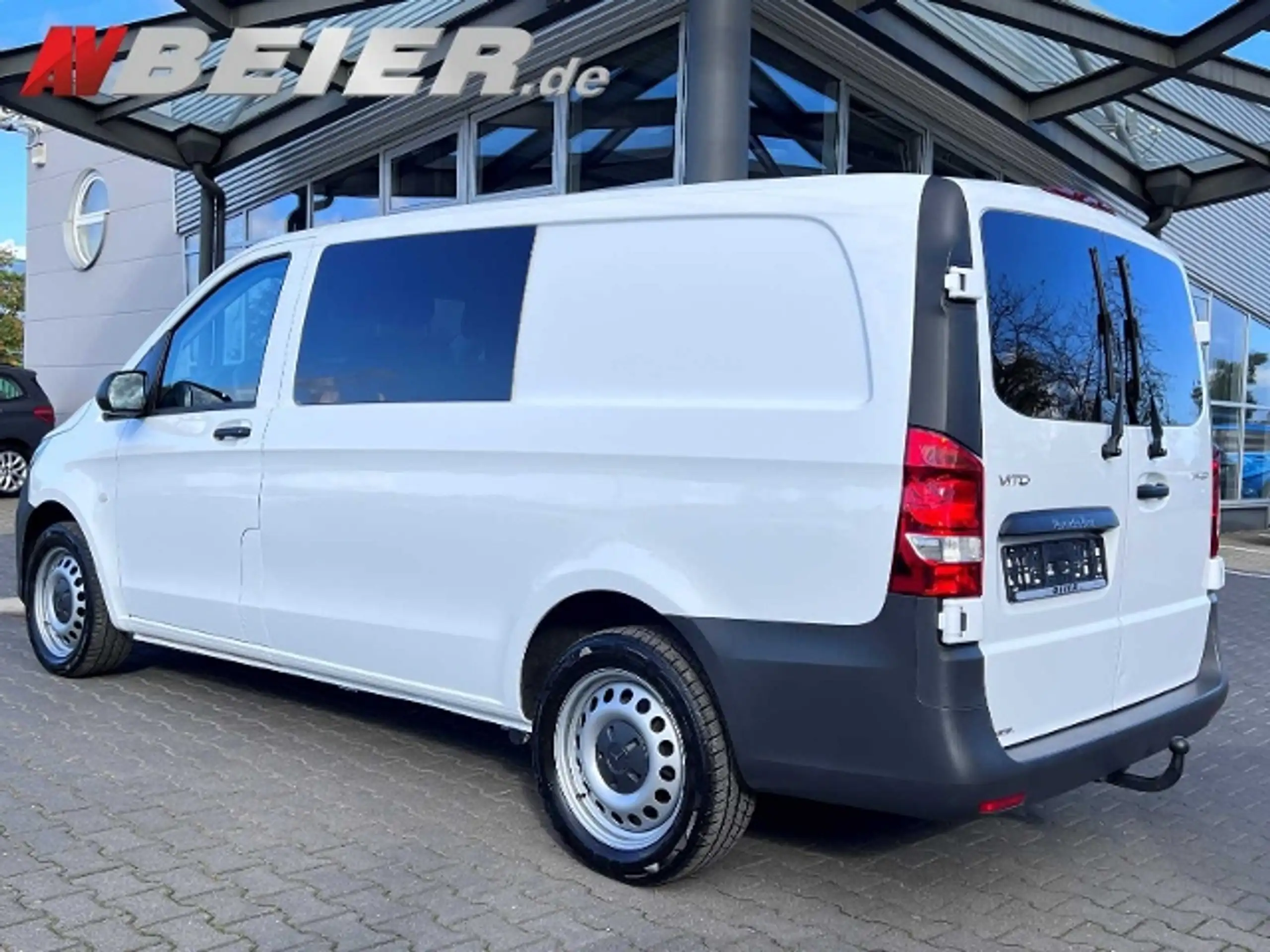 Mercedes-Benz - Vito