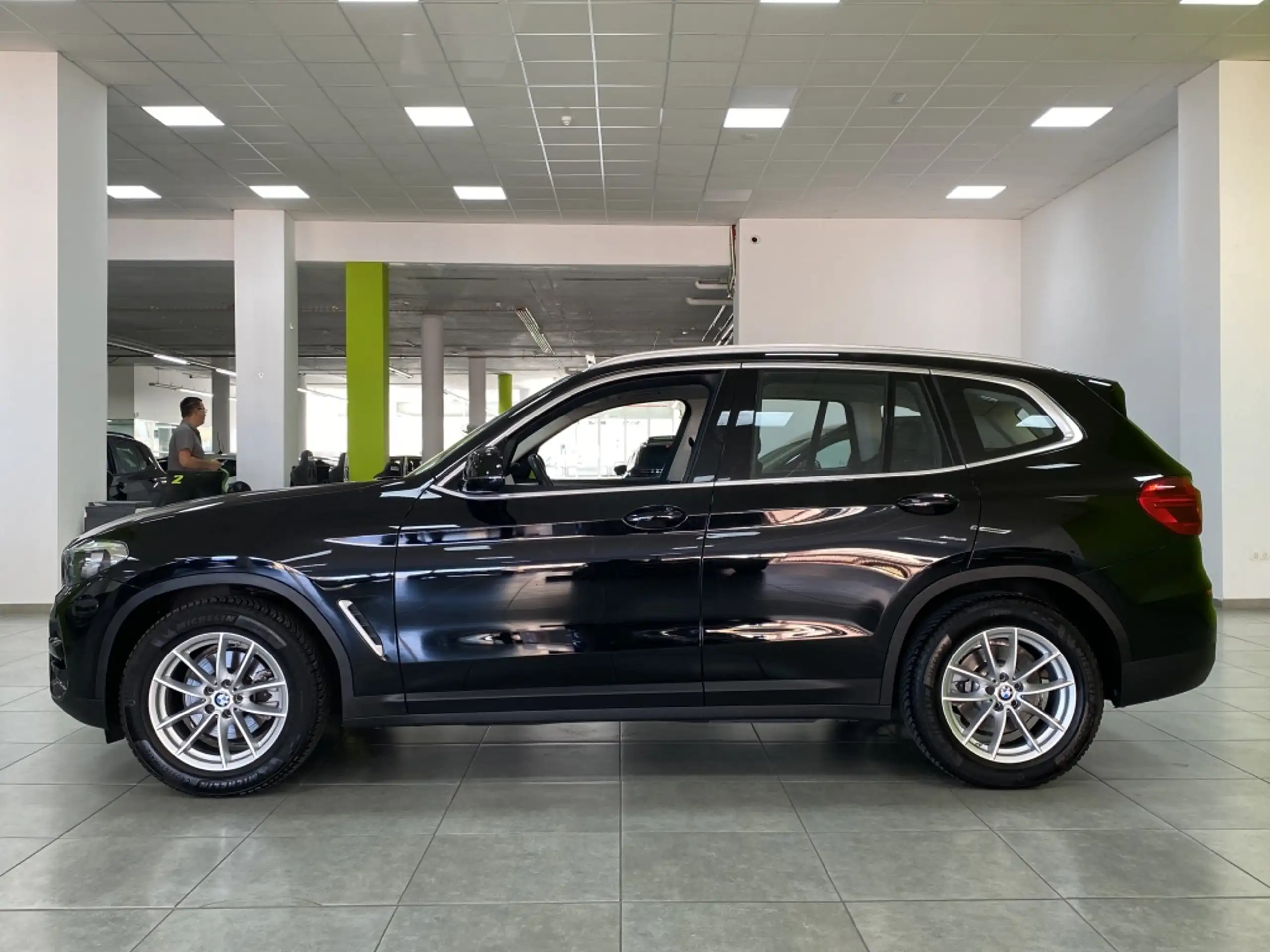 BMW - X3