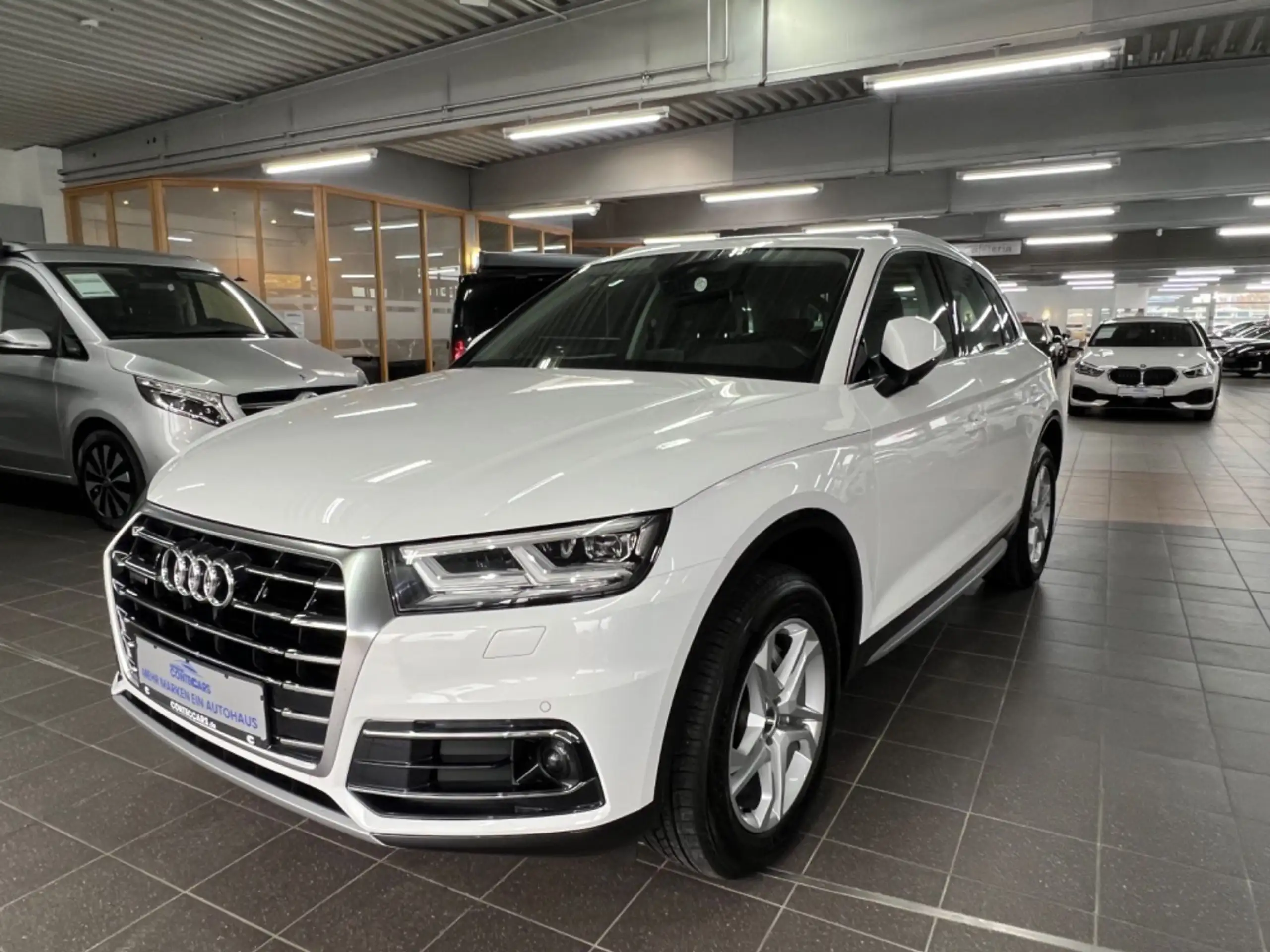 Audi - Q5