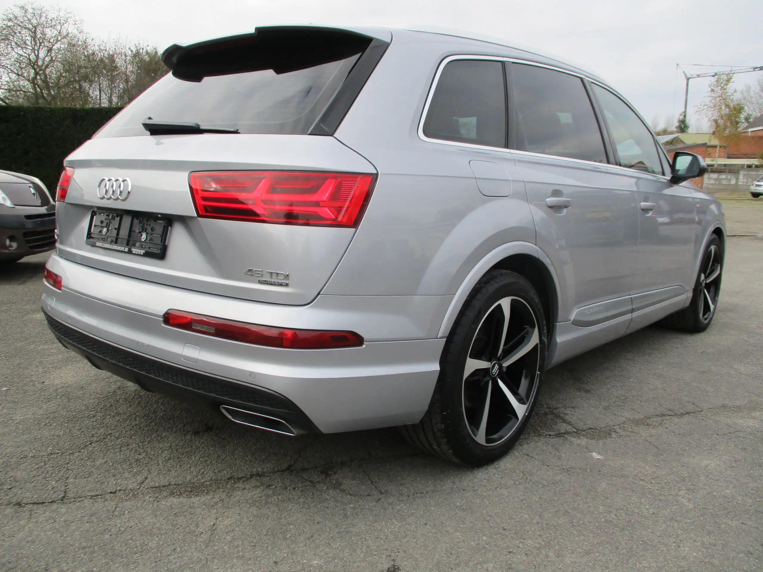 Audi - Q7