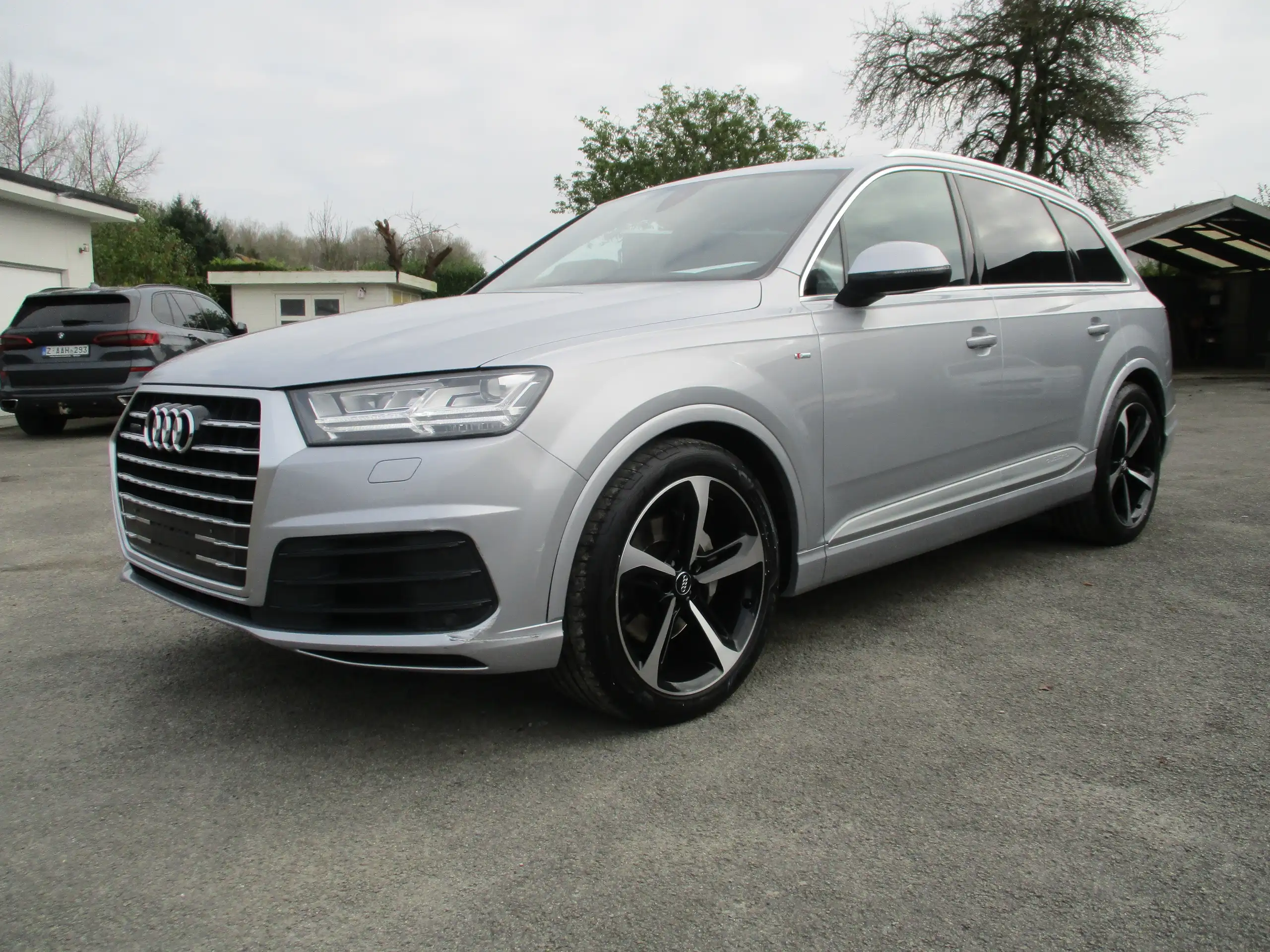 Audi - Q7