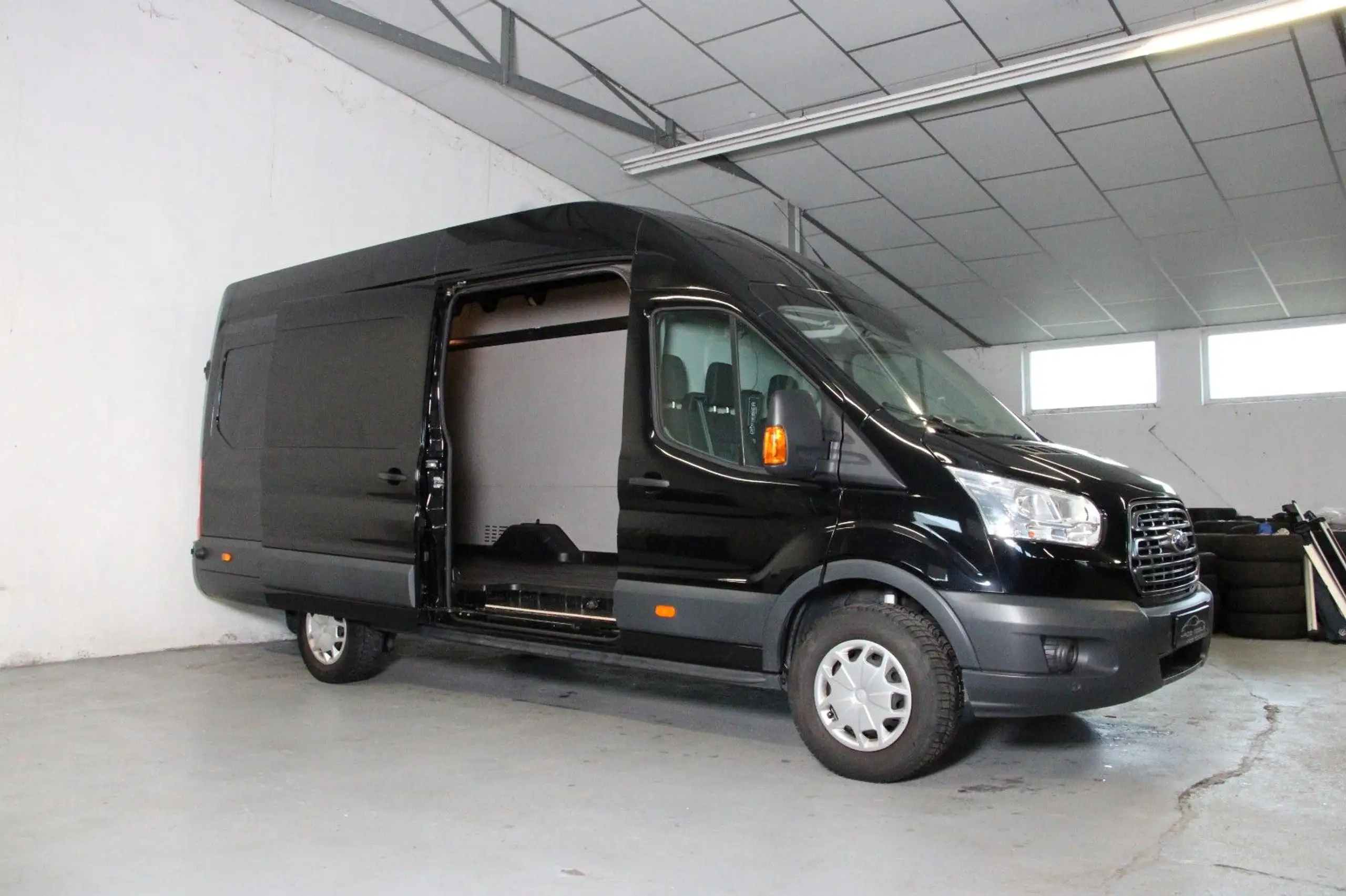 Ford - Transit