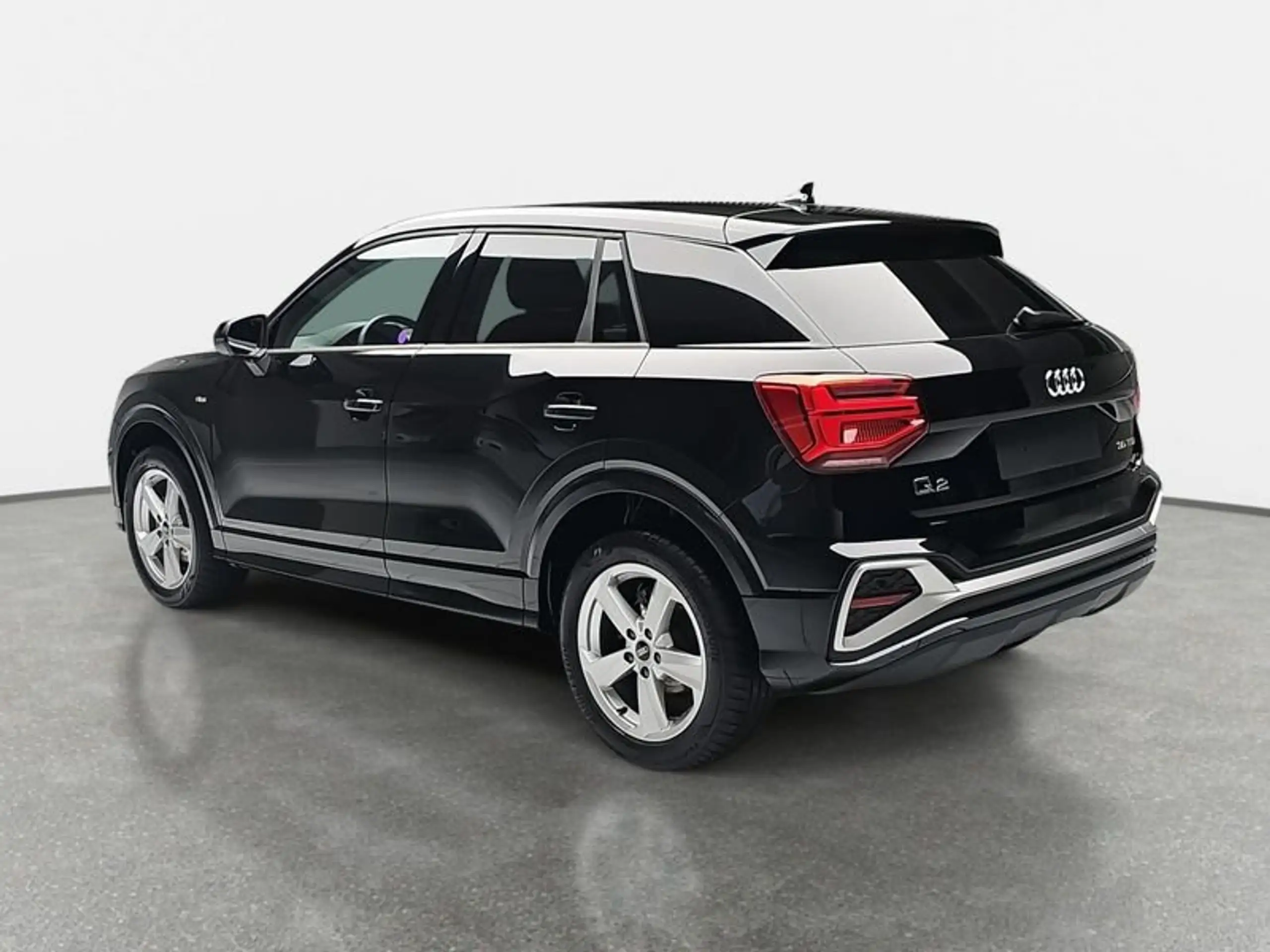 Audi - Q2