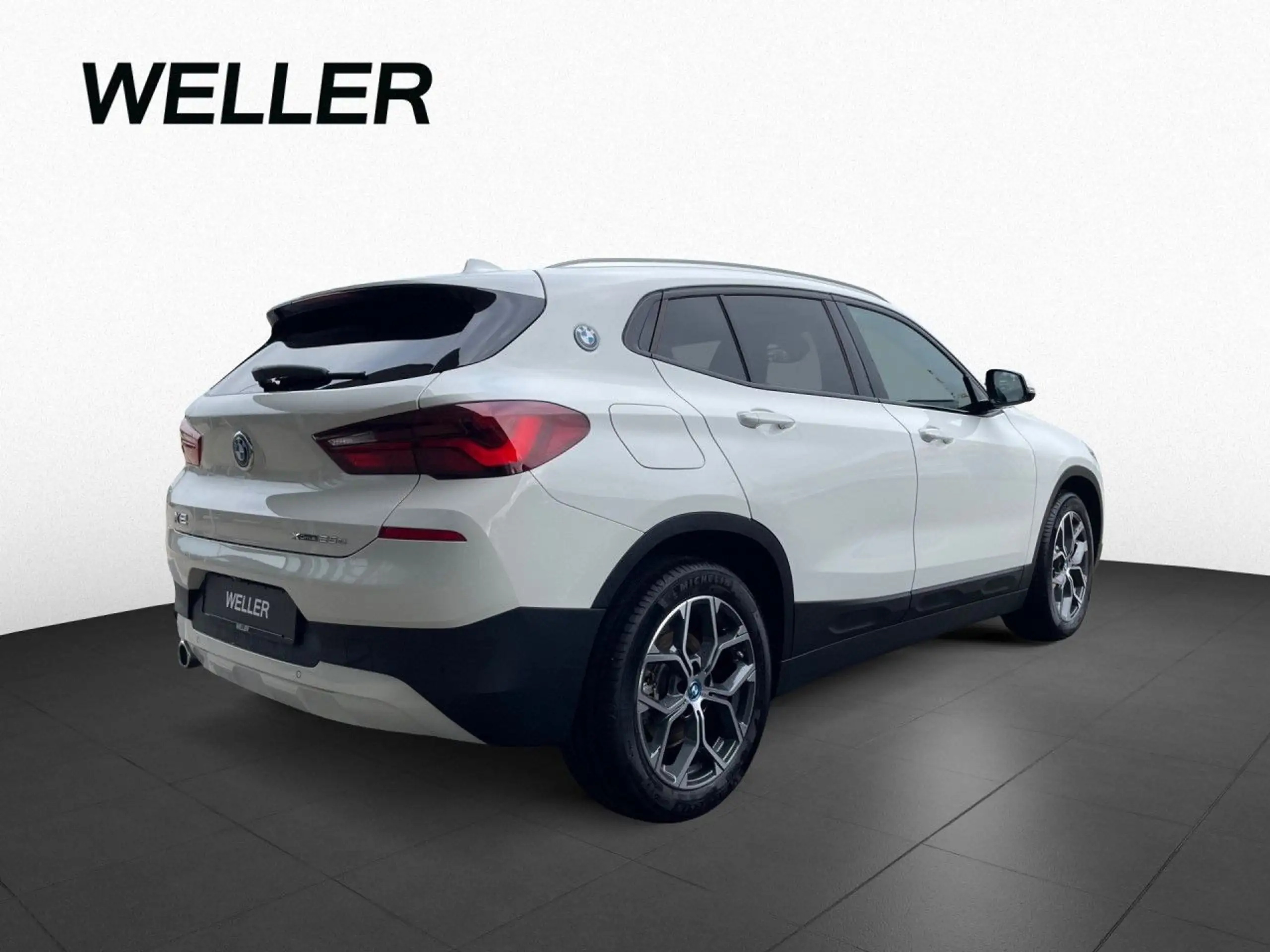 BMW - X2