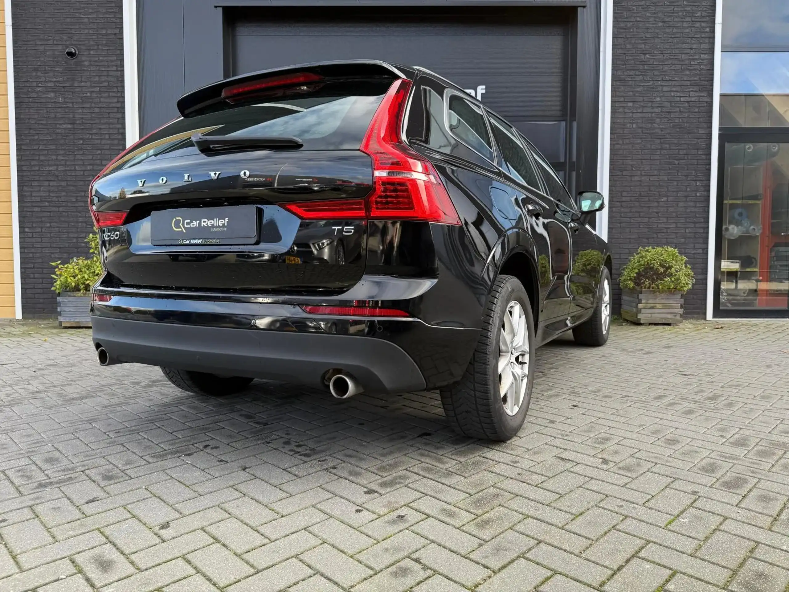 Volvo - XC60