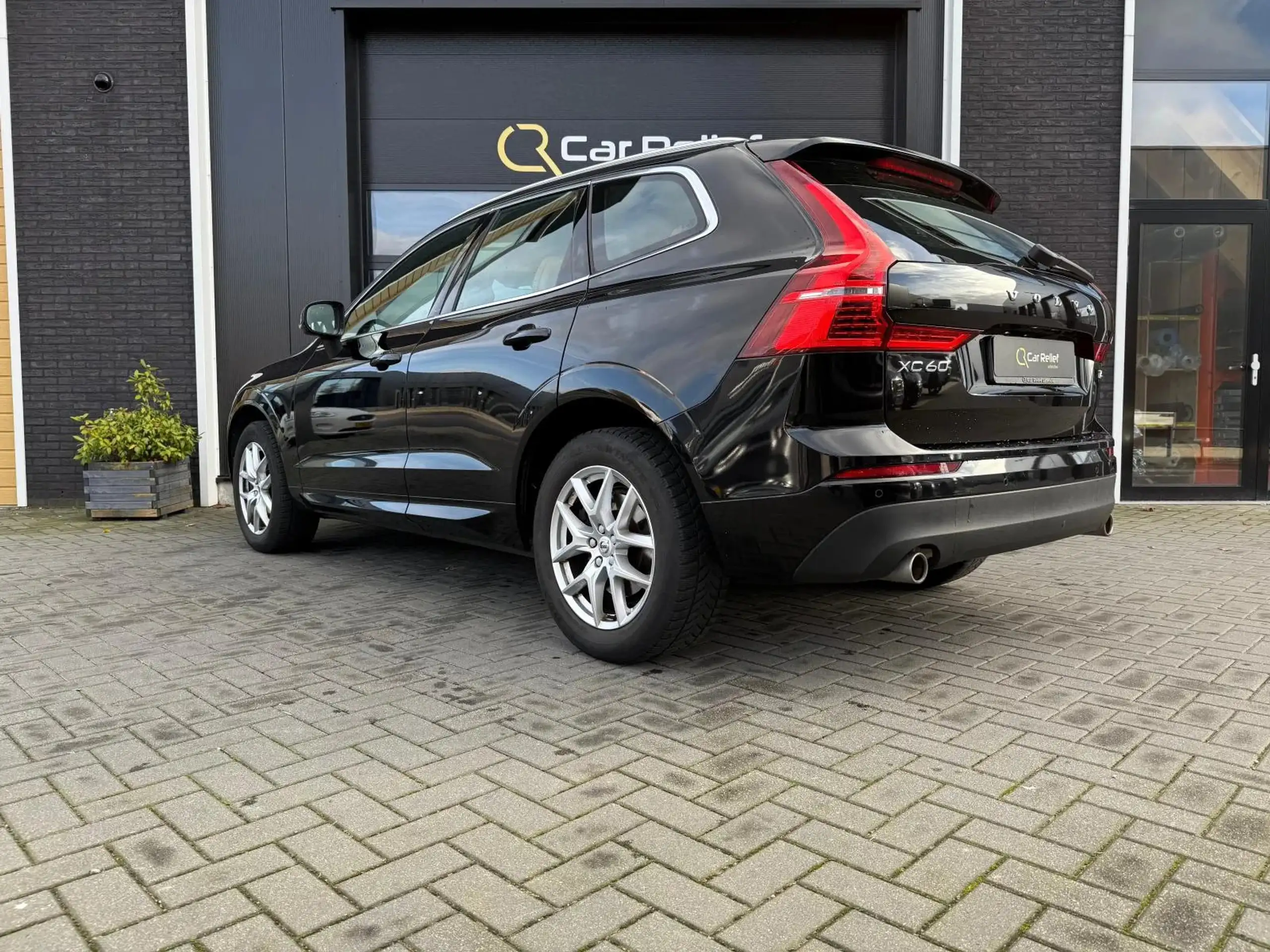 Volvo - XC60