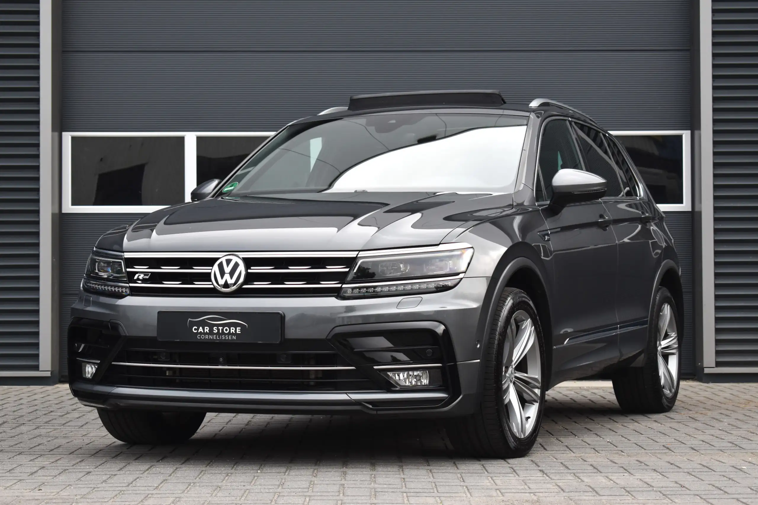 Volkswagen - Tiguan