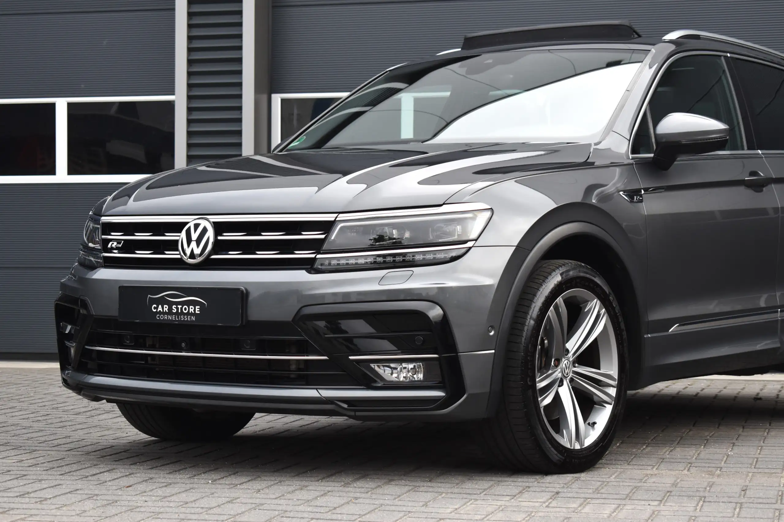 Volkswagen - Tiguan