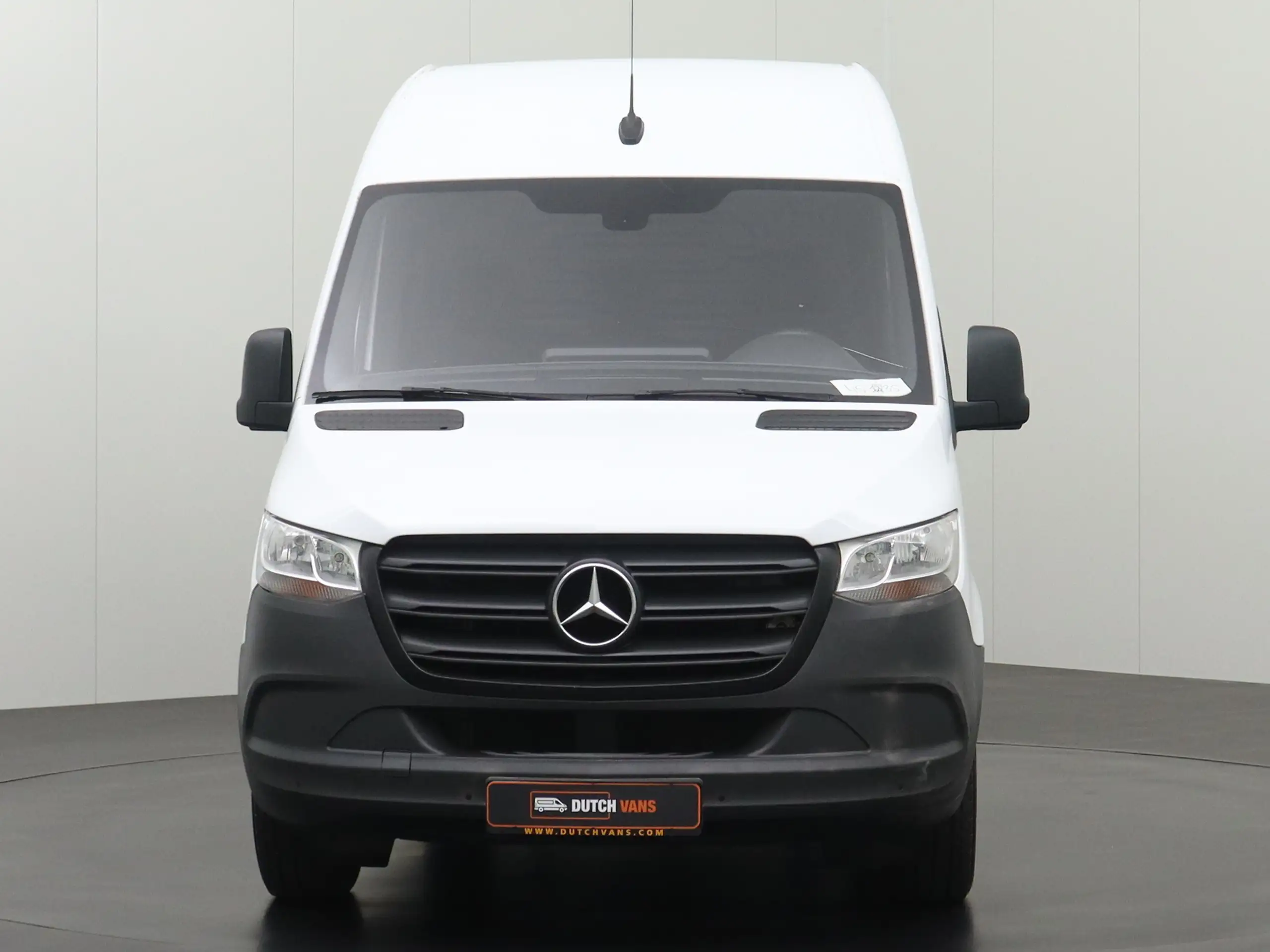 Mercedes-Benz - Sprinter