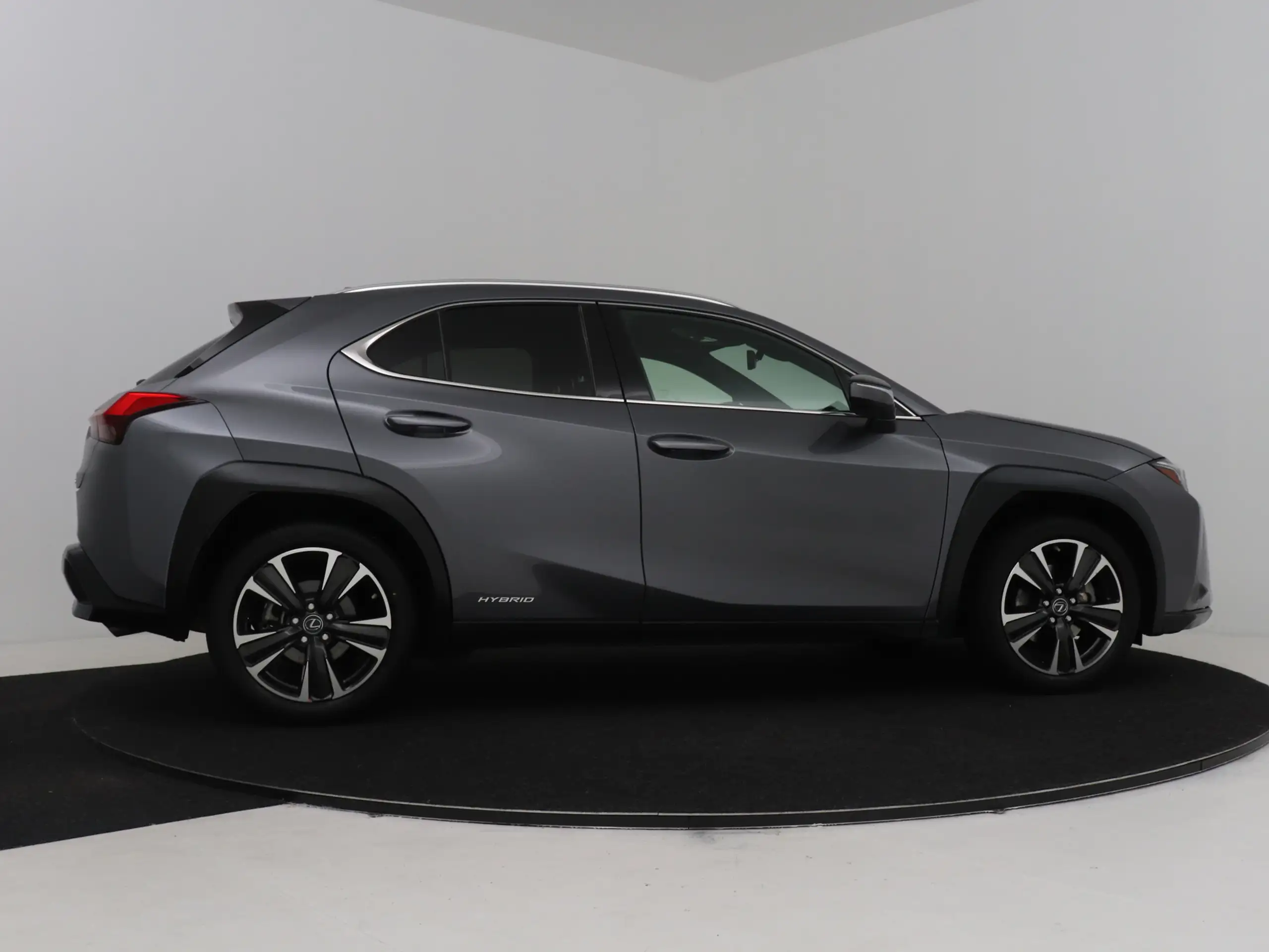 Lexus - UX 250h