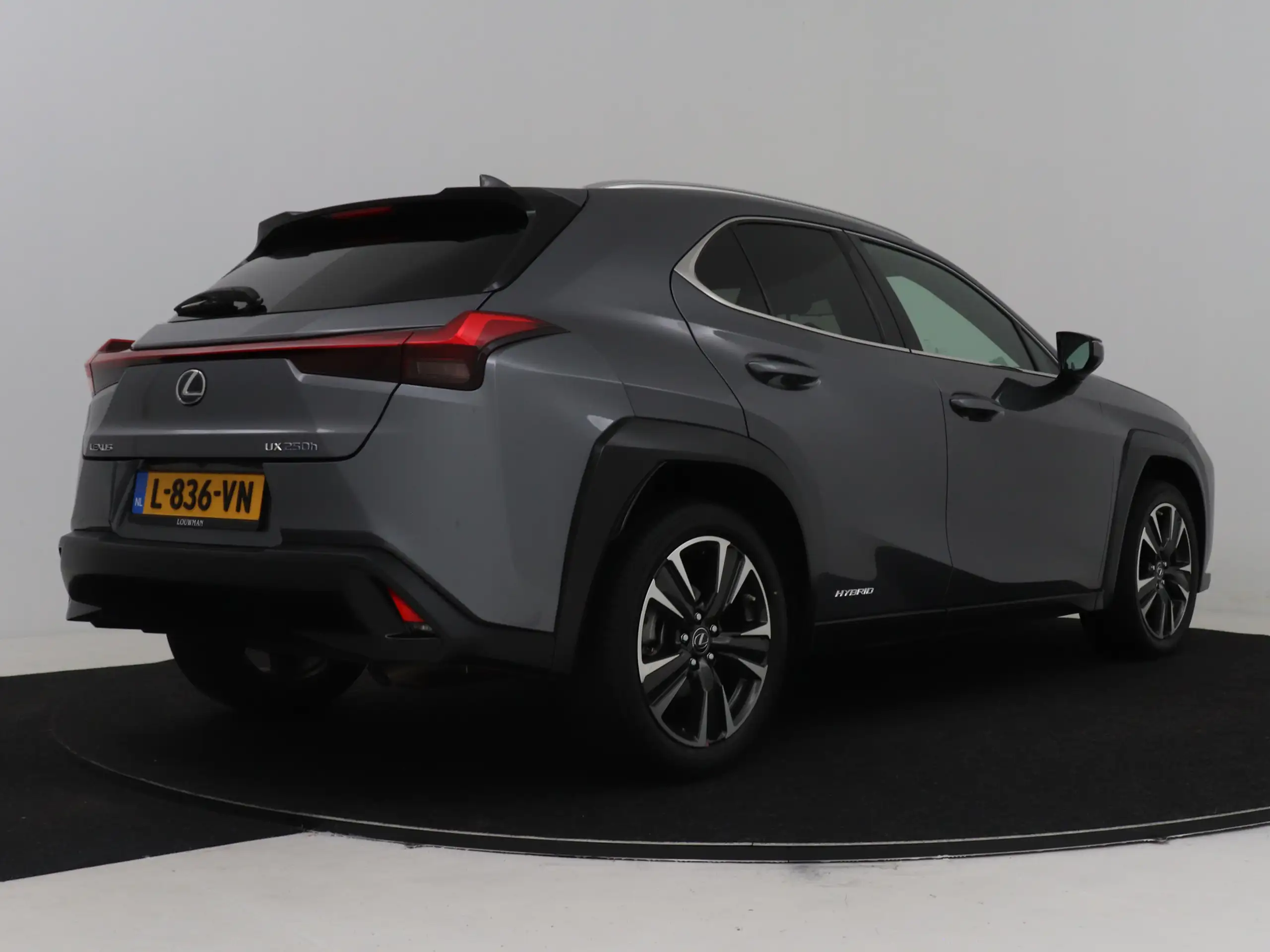 Lexus - UX 250h